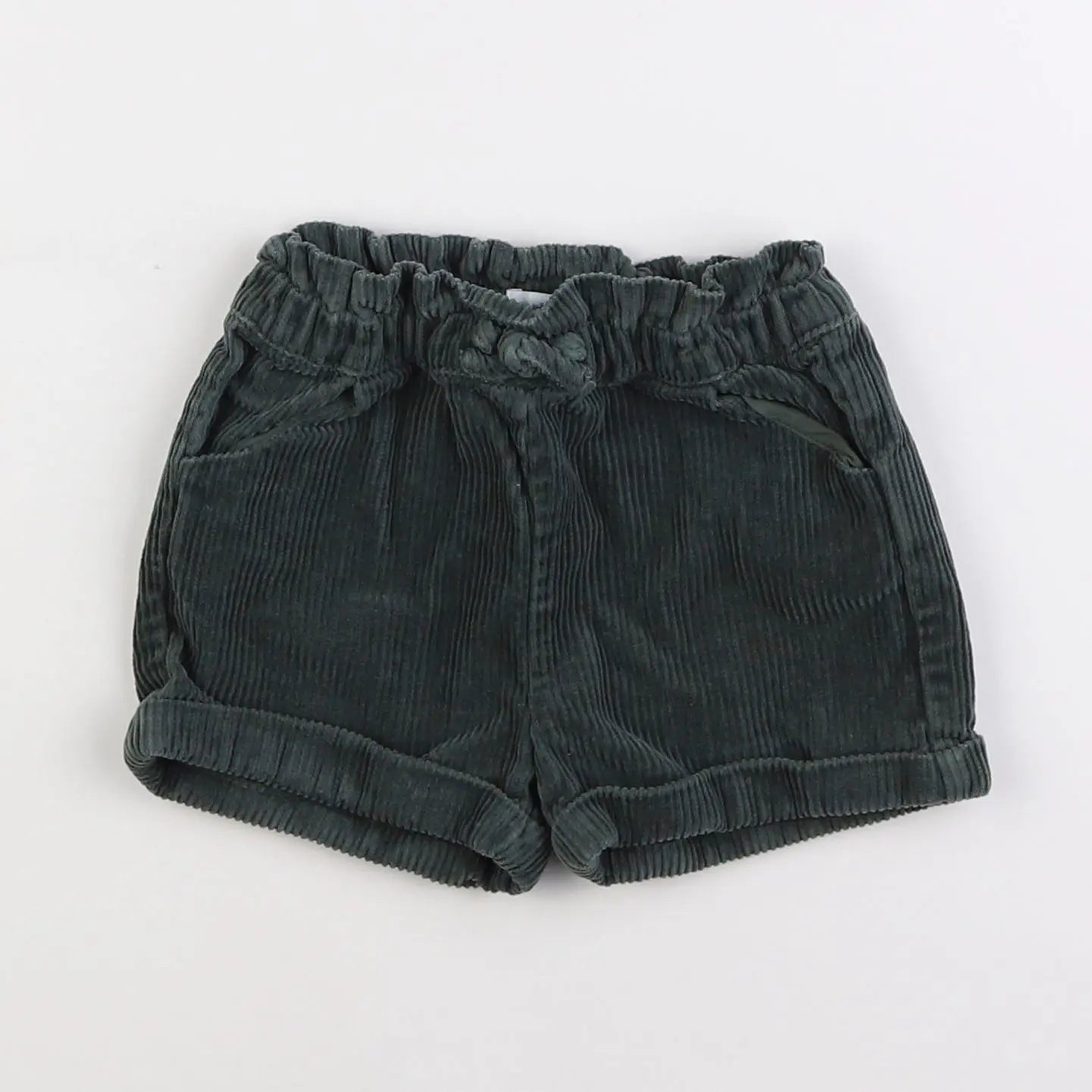 Vertbaudet - short vert - 18 mois