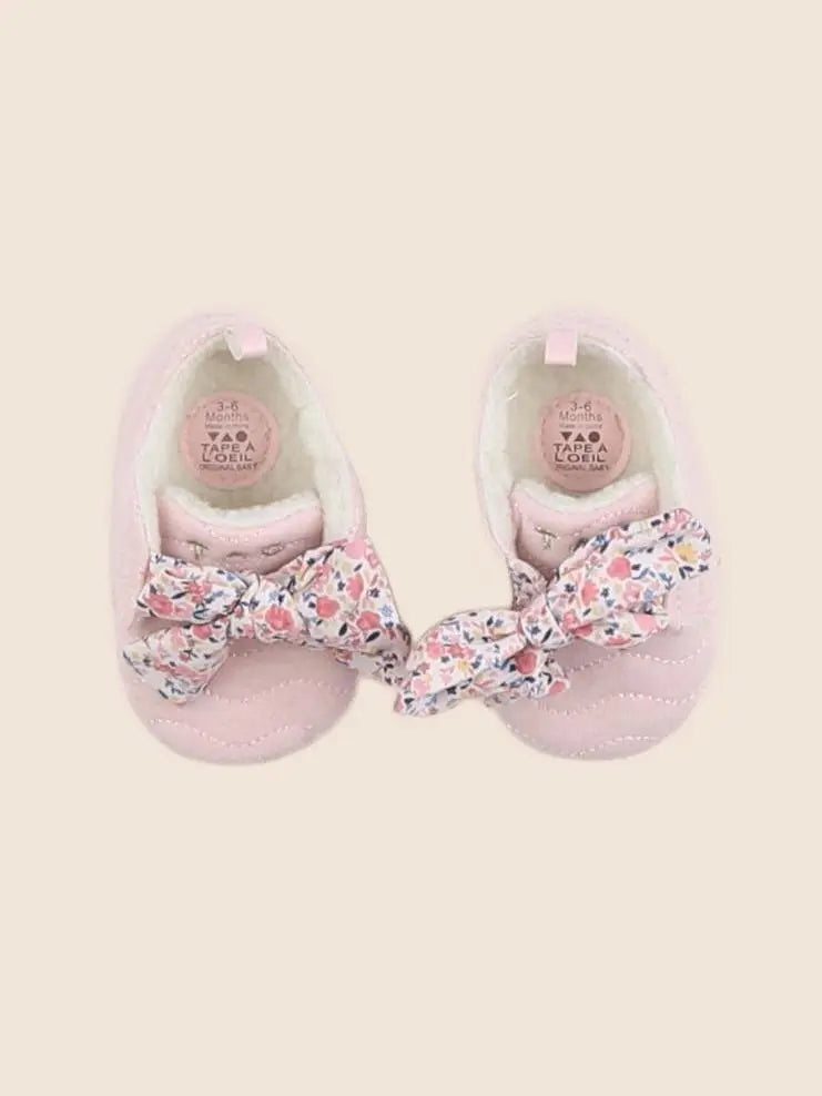 Tape à l'oeil - chaussons rose - pointure 17