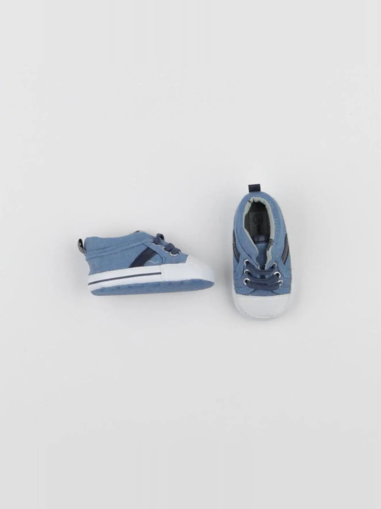 Vertbaudet - chaussons bleu - pointure 17