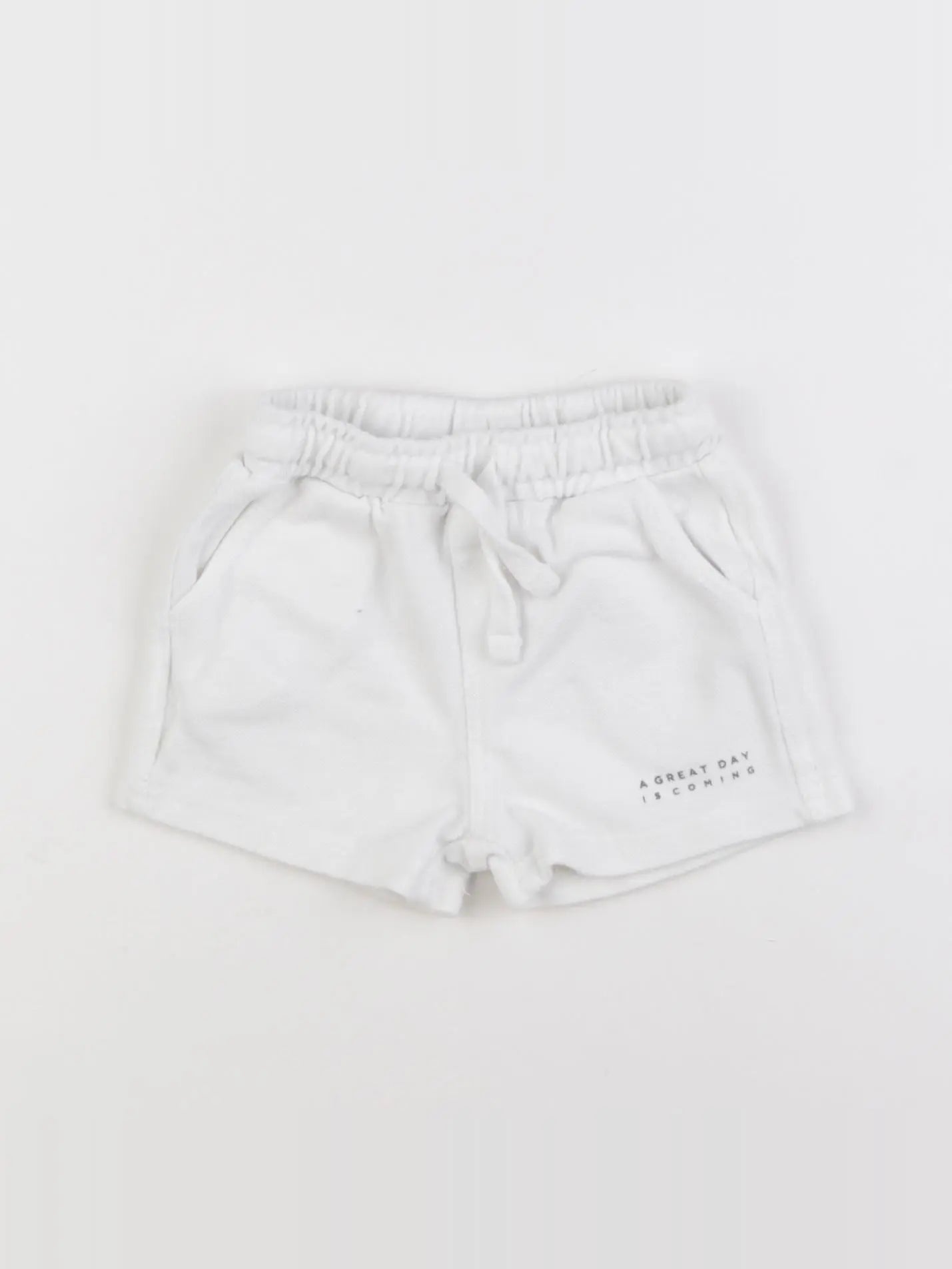 Zara - short blanc - 6/9 mois