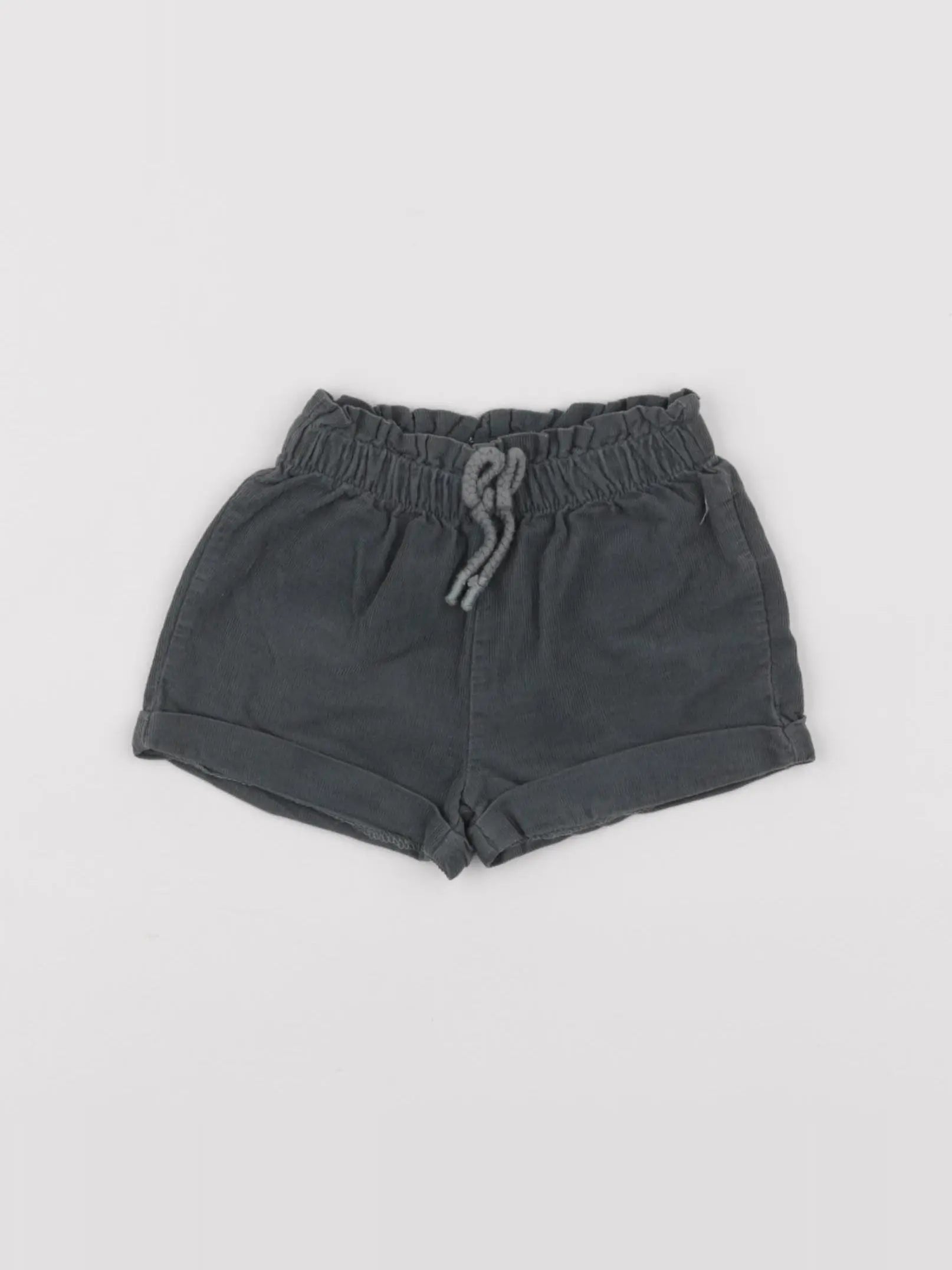 Vertbaudet - short vert - 3/6 mois