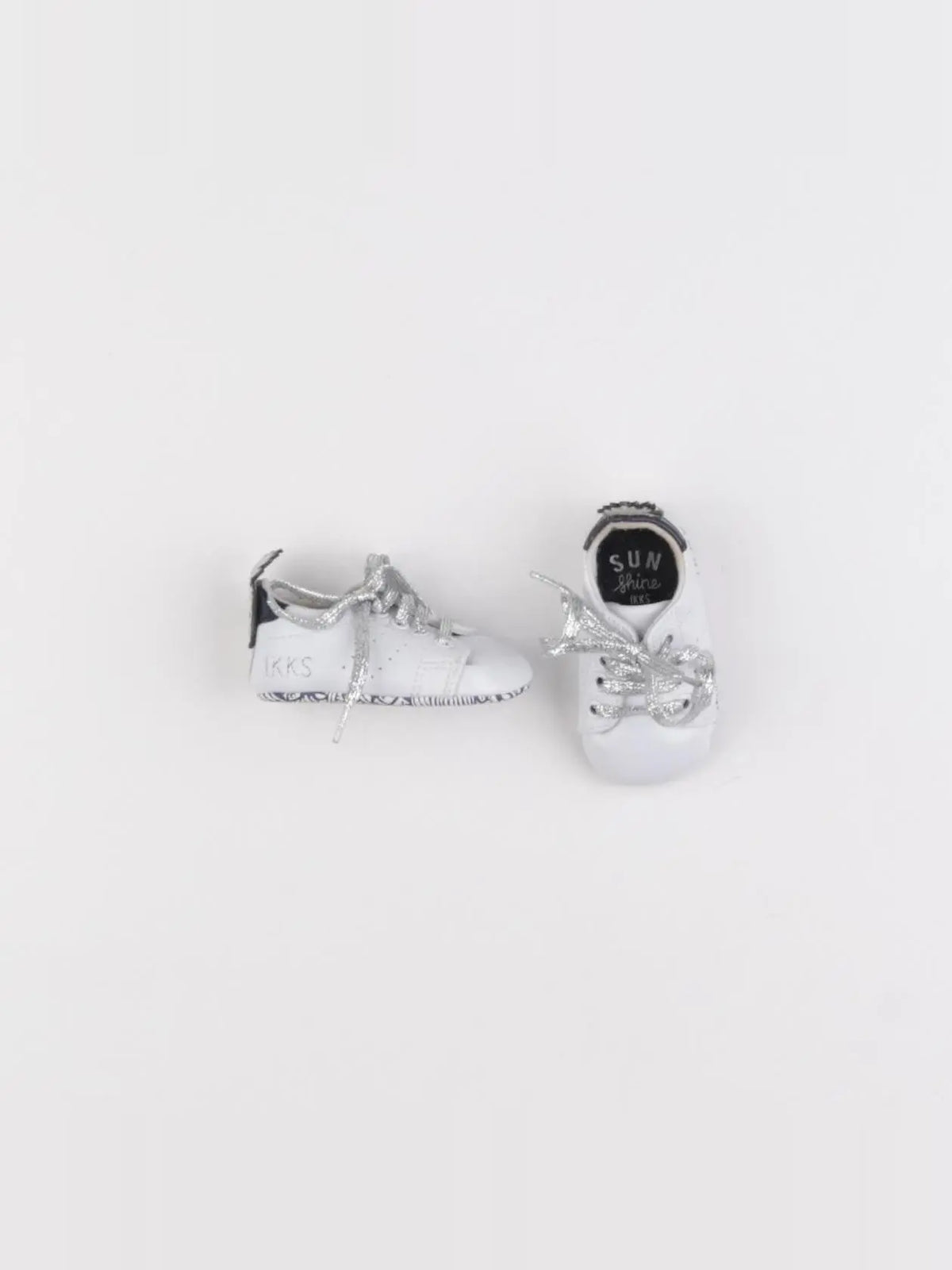 IKKS - chaussons blanc - pointure 15/16