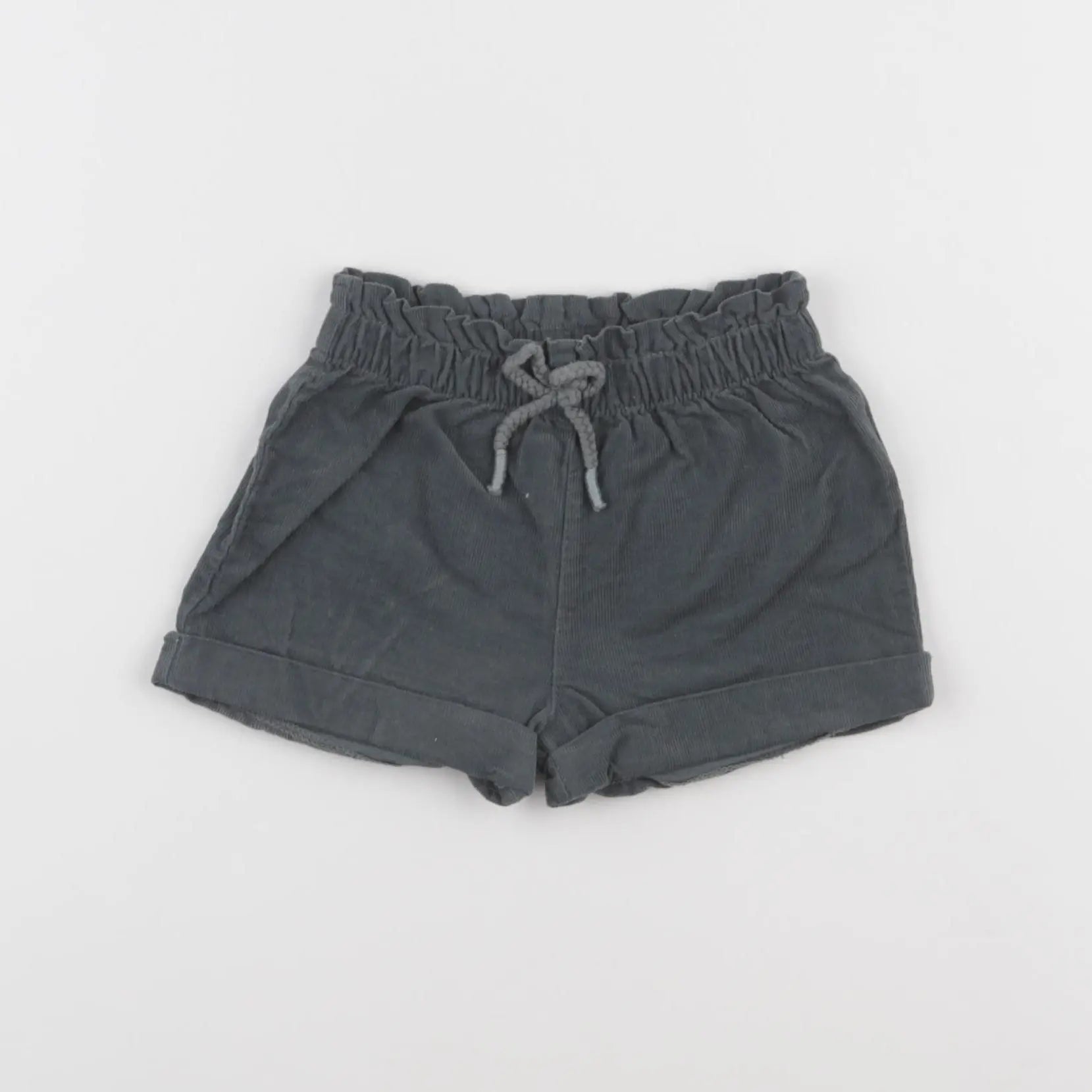 Vertbaudet - short vert - 9 mois