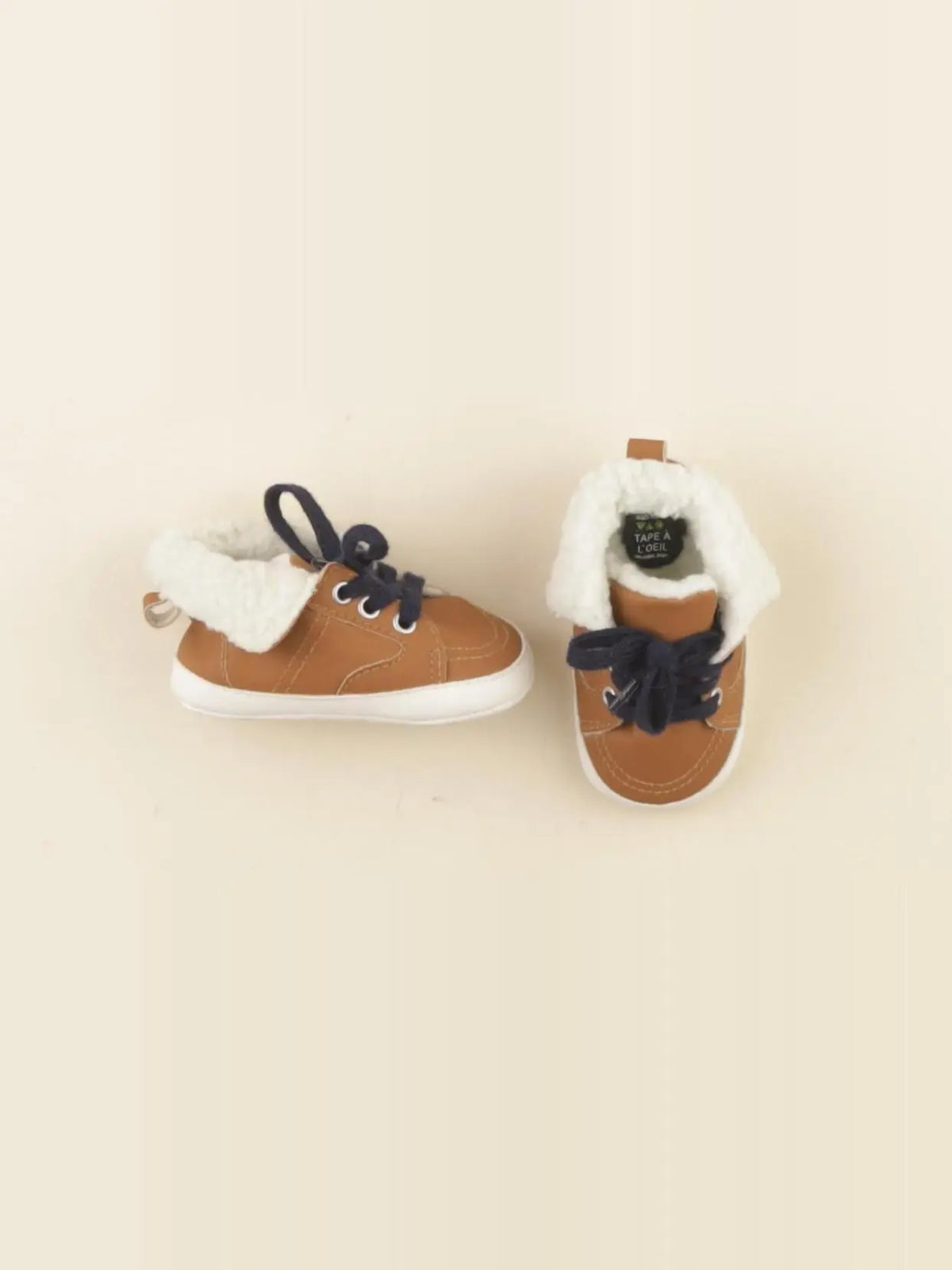 Tape à l'oeil - chaussons marron - pointure 18/19