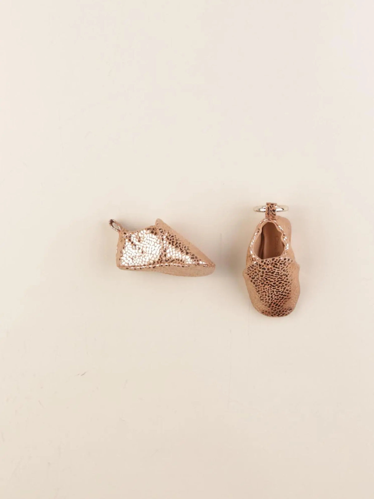 Craie Studio - chaussons or - pointure 16