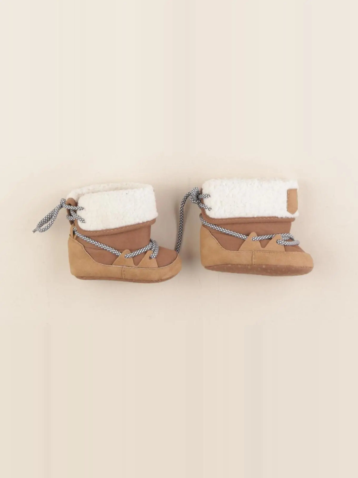 Vertbaudet - chaussons marron - pointure 17
