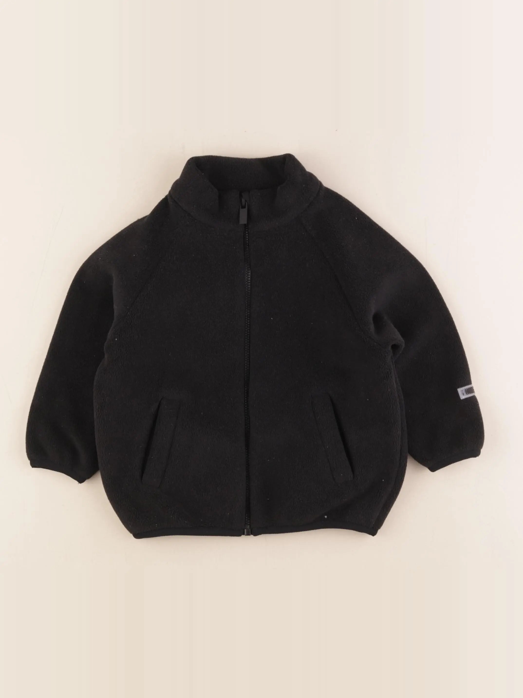 Zara - polaire noir - 18 mois
