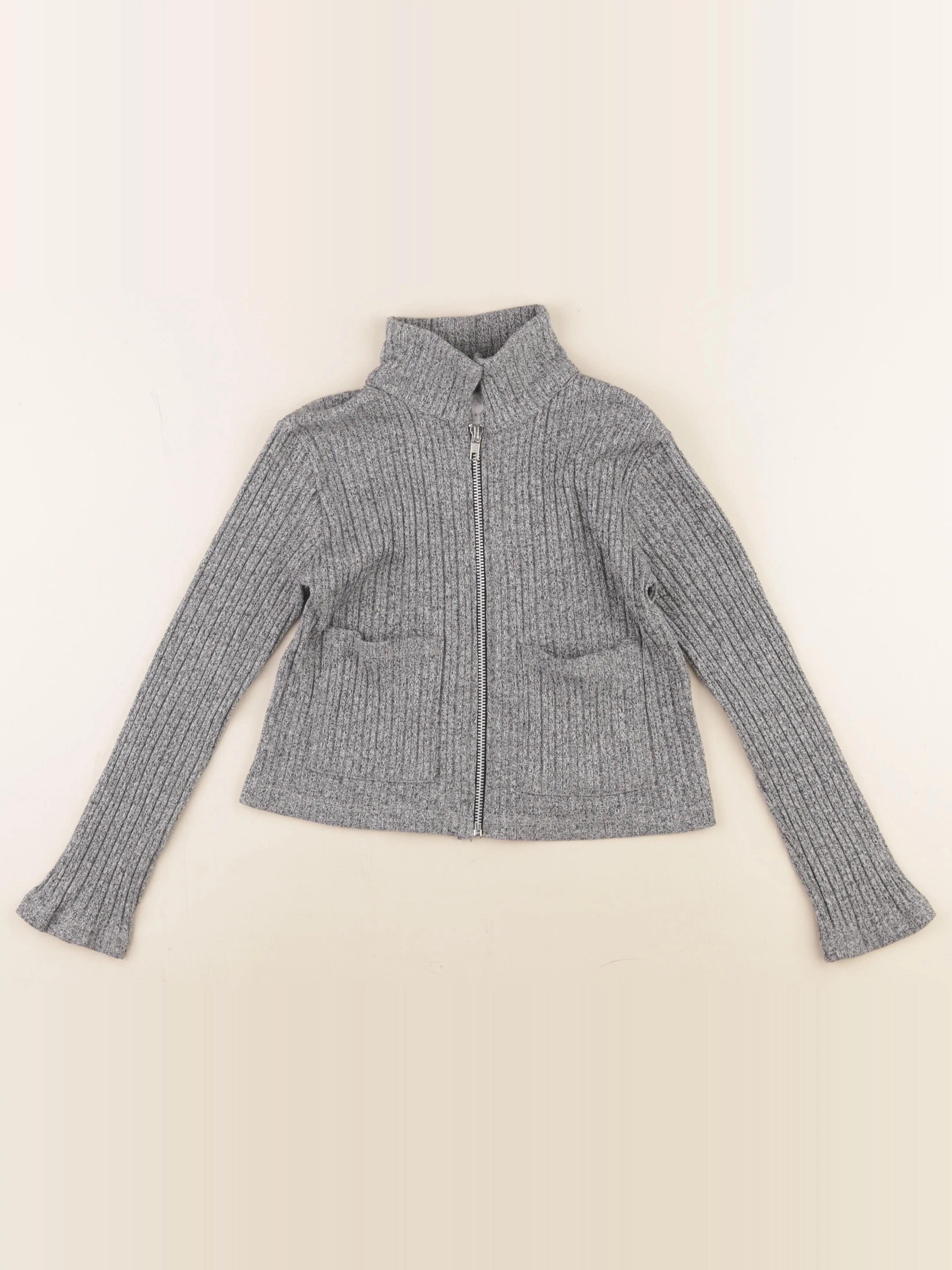 Zara - gilet gris - 9/10 ans