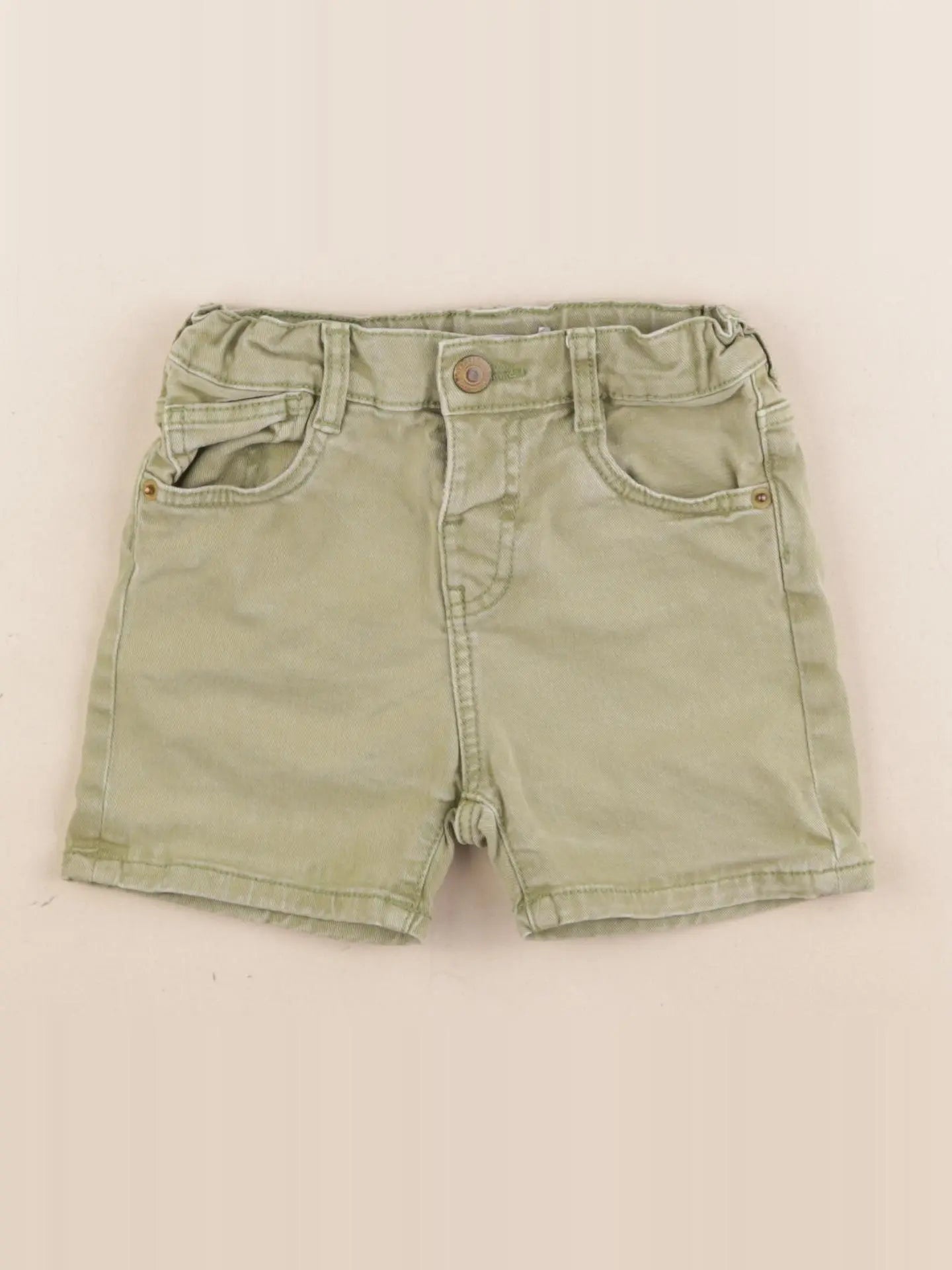 Zara - short vert - 9/12 mois