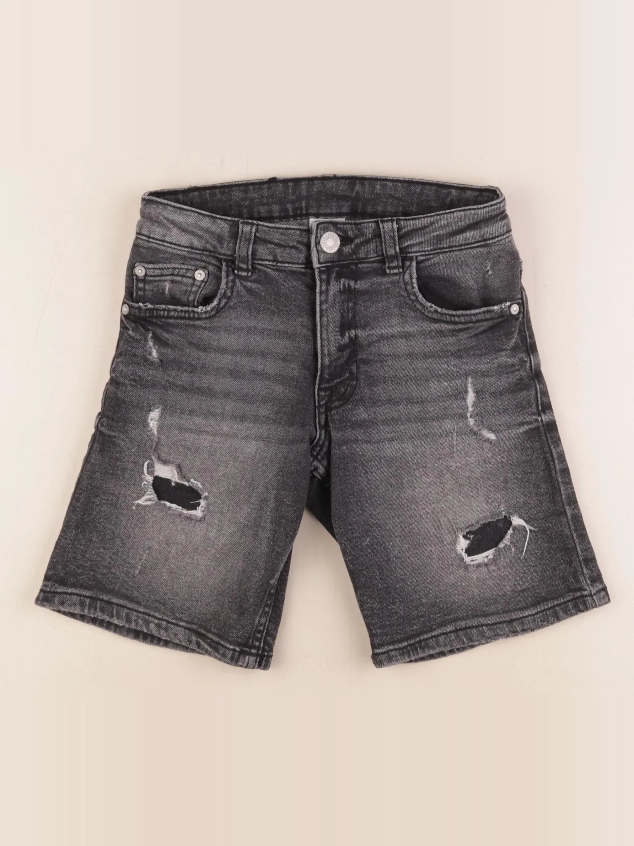 Zara - short gris - 8 ans