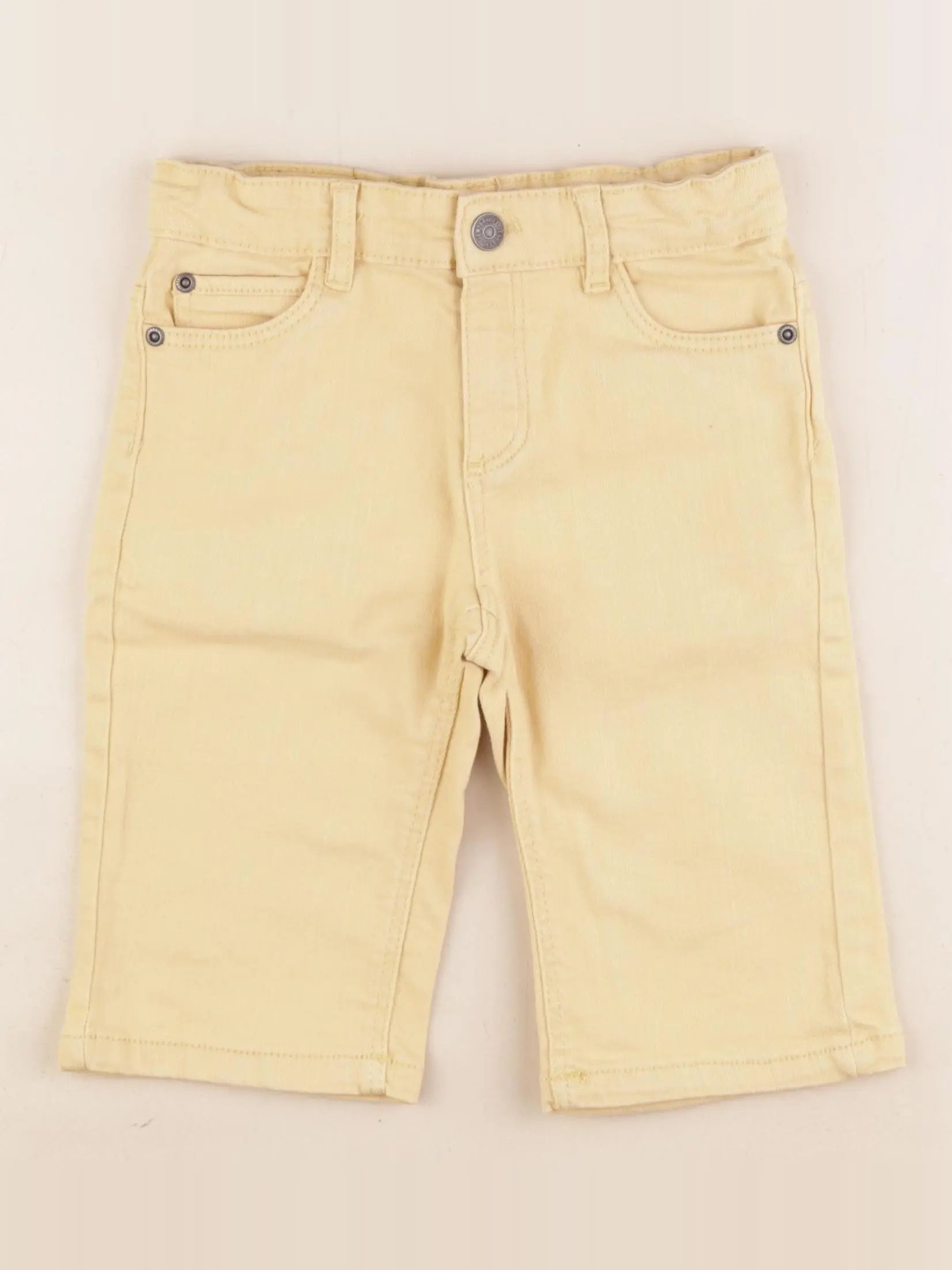 Vertbaudet - short jaune - 7 ans