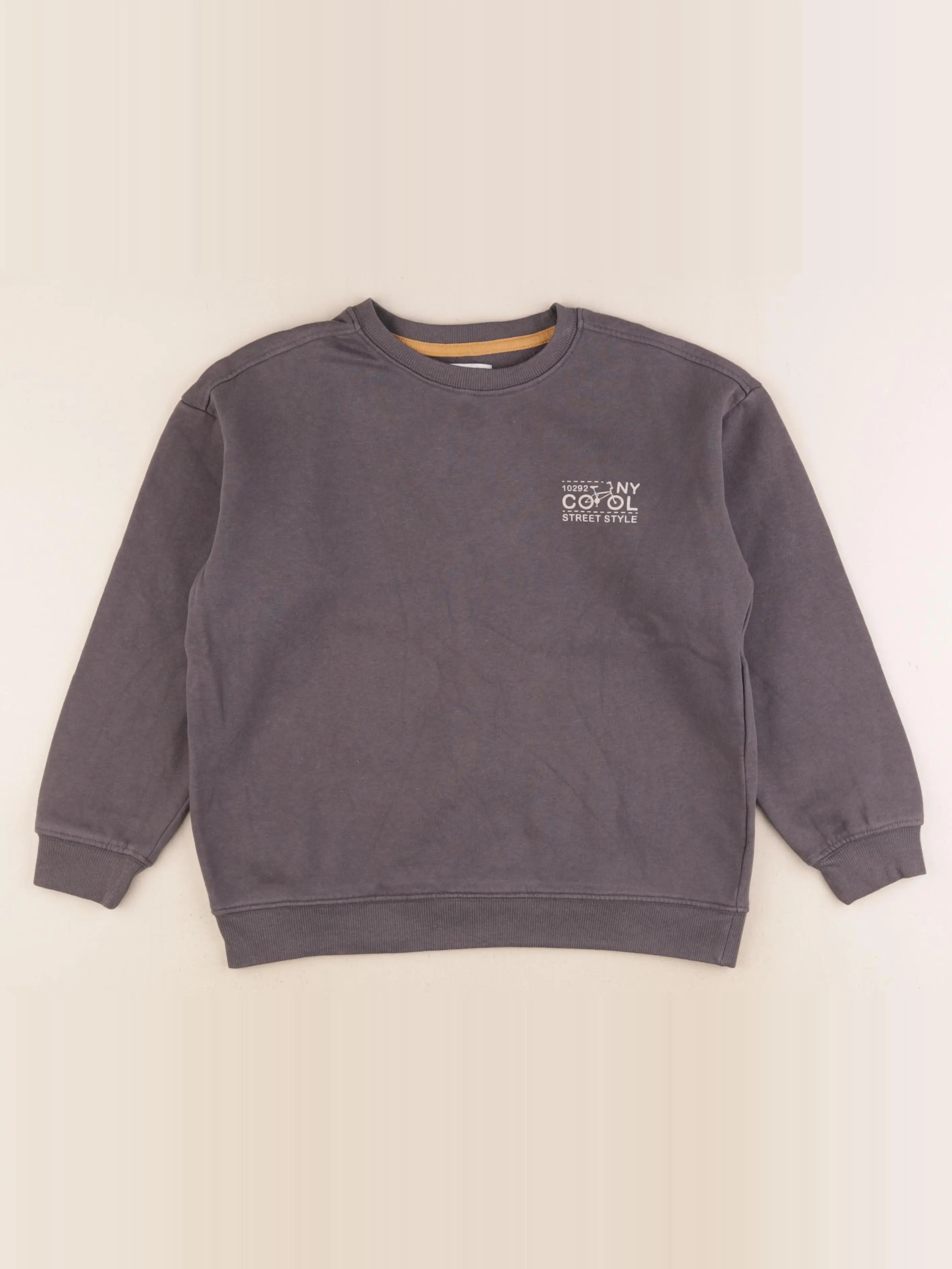 Vertbaudet - sweat gris - 9 ans