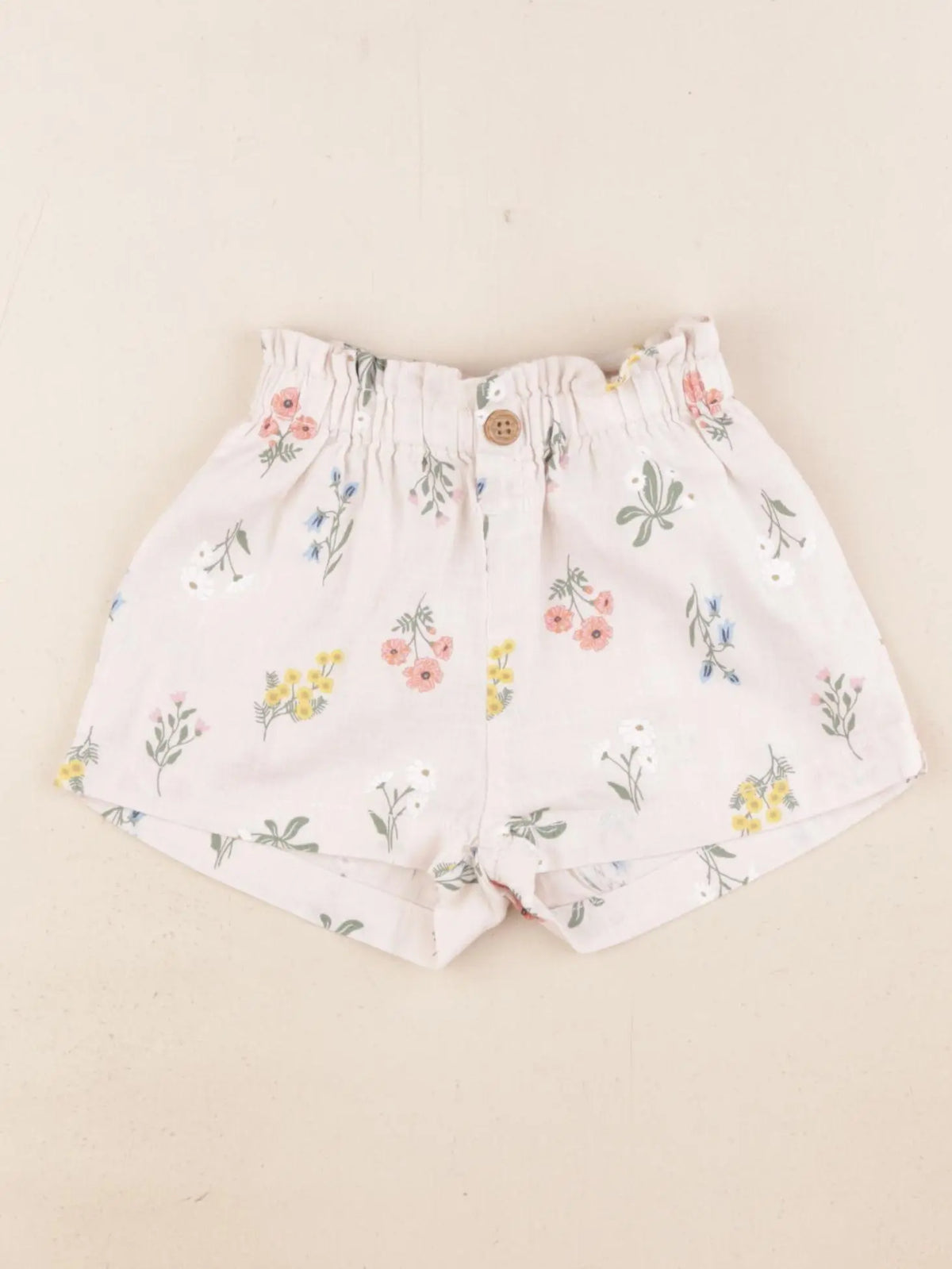 H&M - short blanc - 4/6 mois