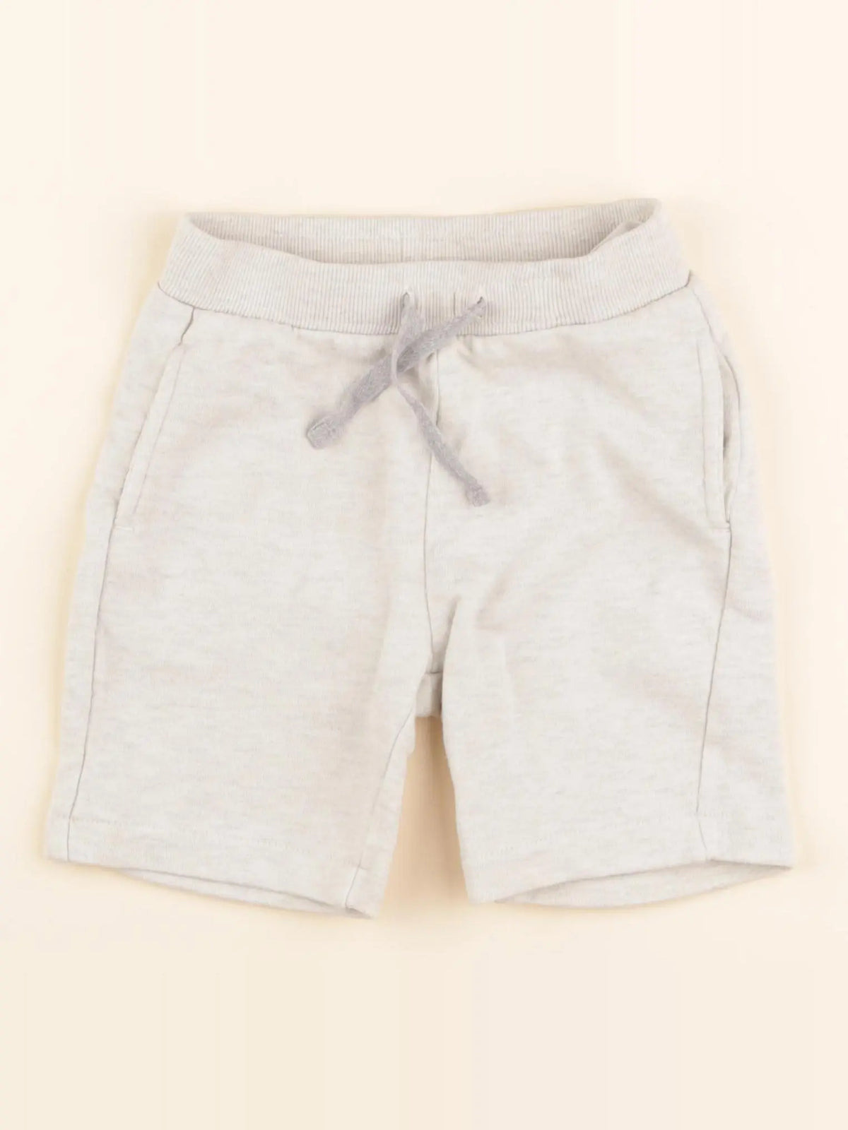 Vertbaudet - short gris - 5 ans