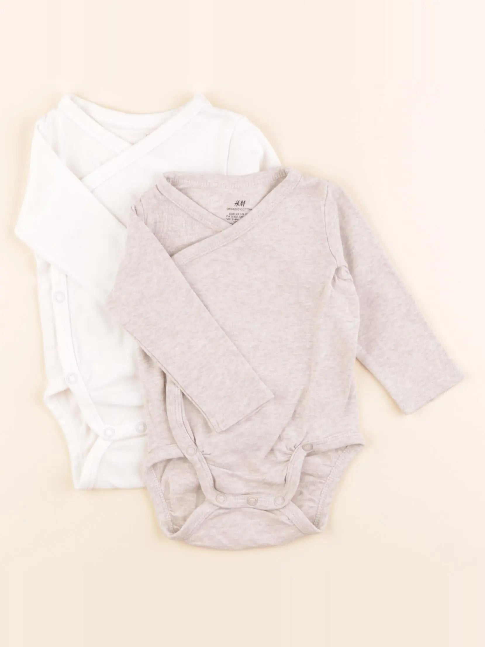 H&M - lot de 2 bodies en coton blanc, beige - 2/4 mois
