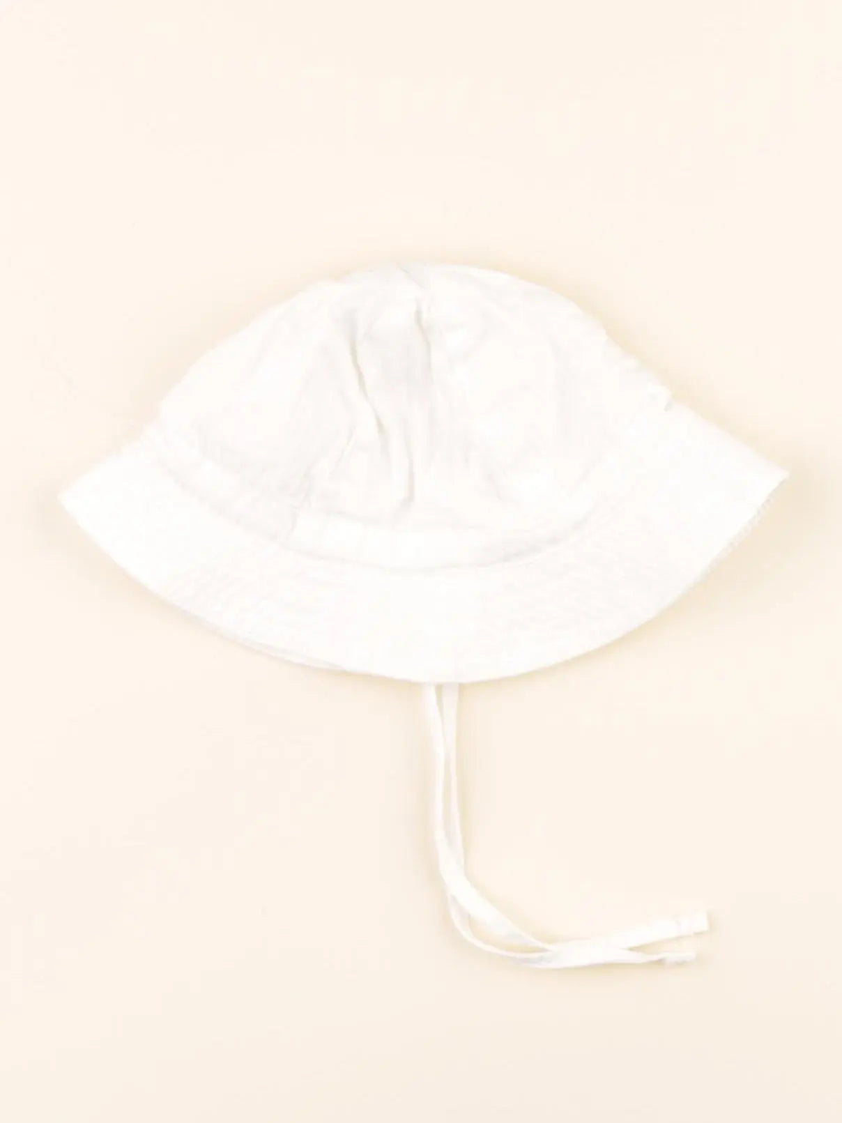 Zara - chapeau blanc - 12/18 mois