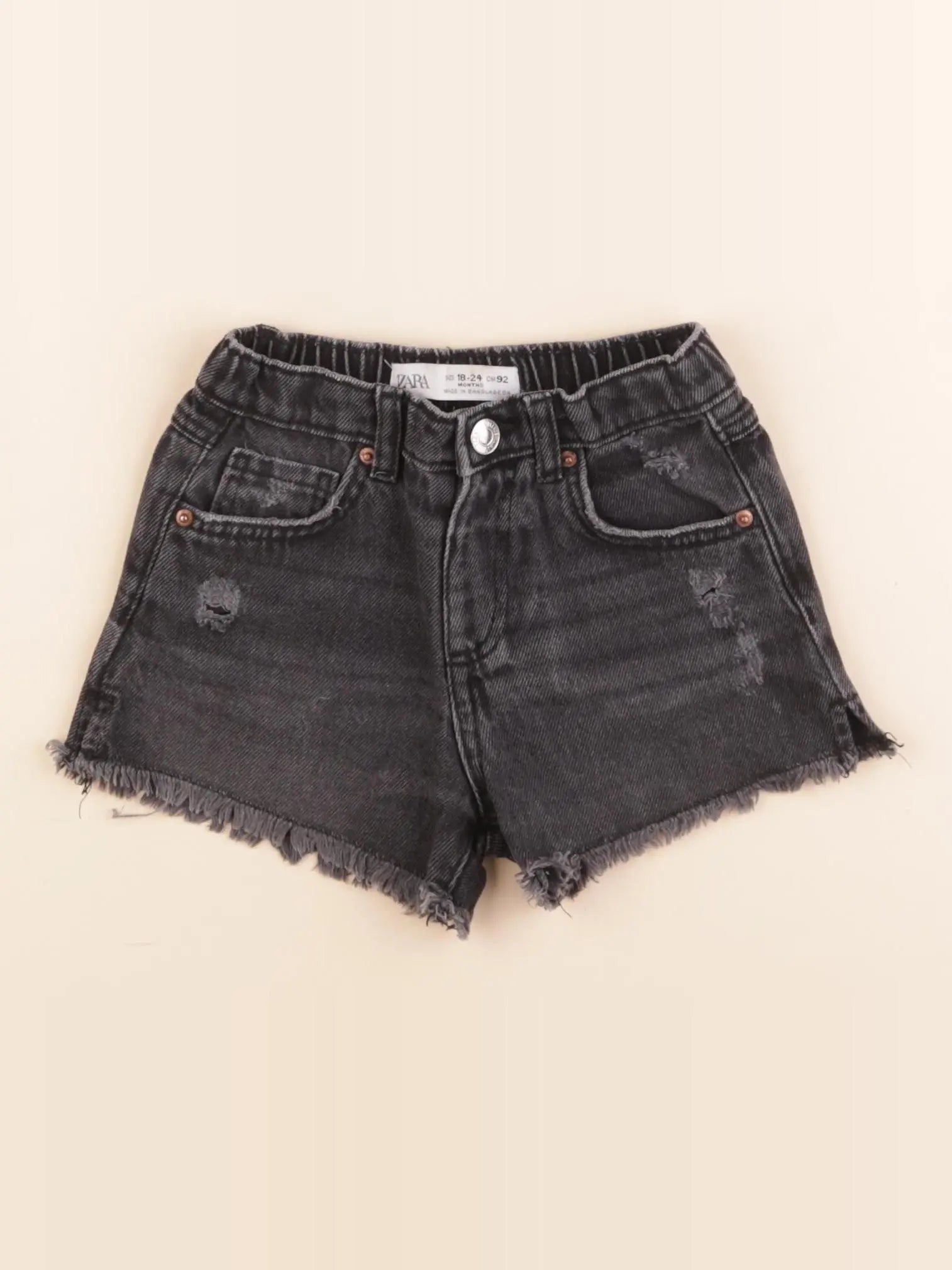 Zara - short noir - 18/24 mois