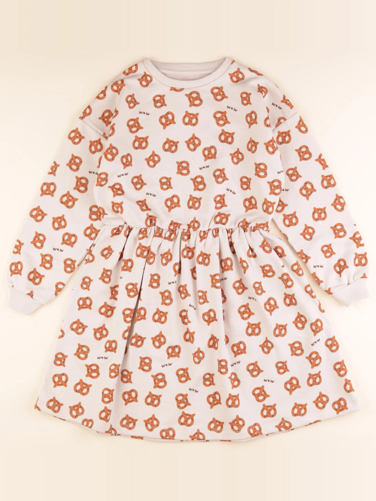 Robe beige, marron