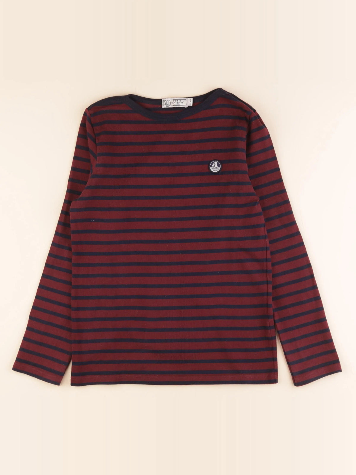 Tee-shirt bleu, rouge