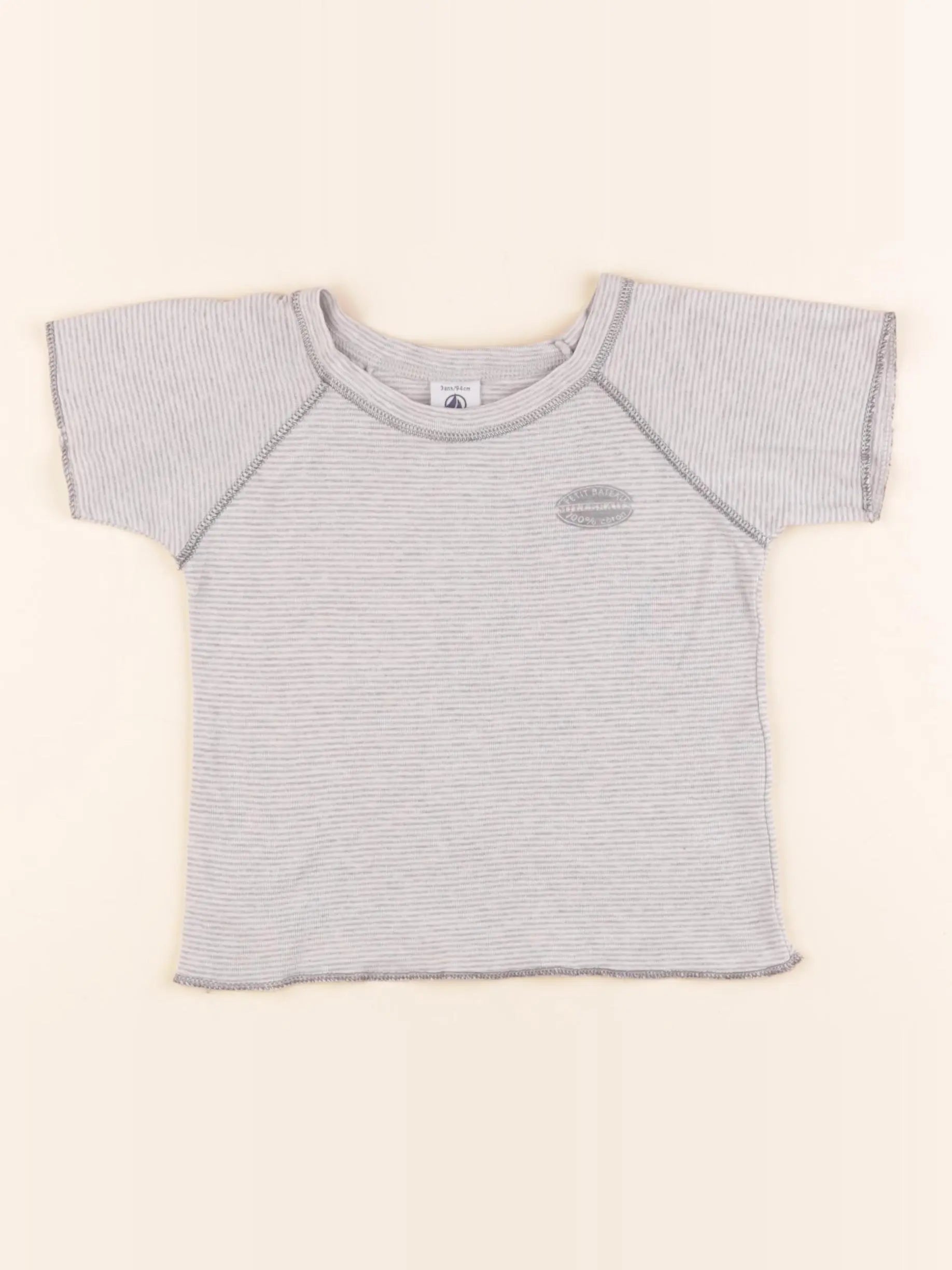 Tee-shirt blanc, gris