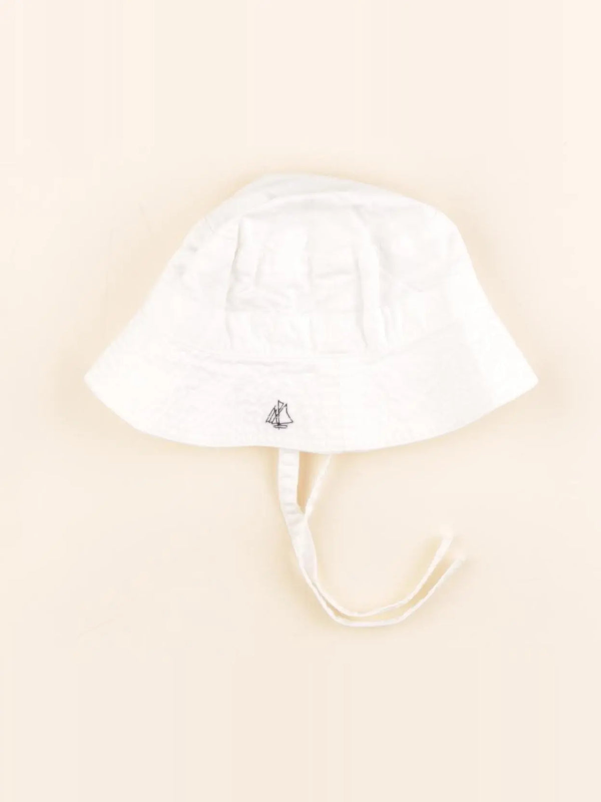 Chapeau blanc