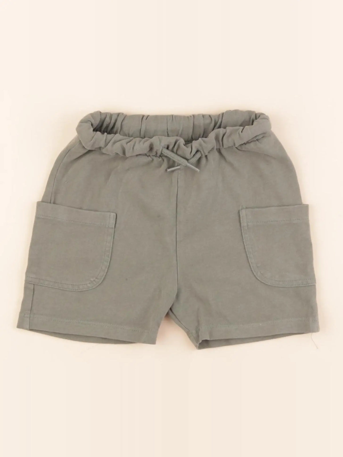 Vertbaudet - short vert - 18 mois