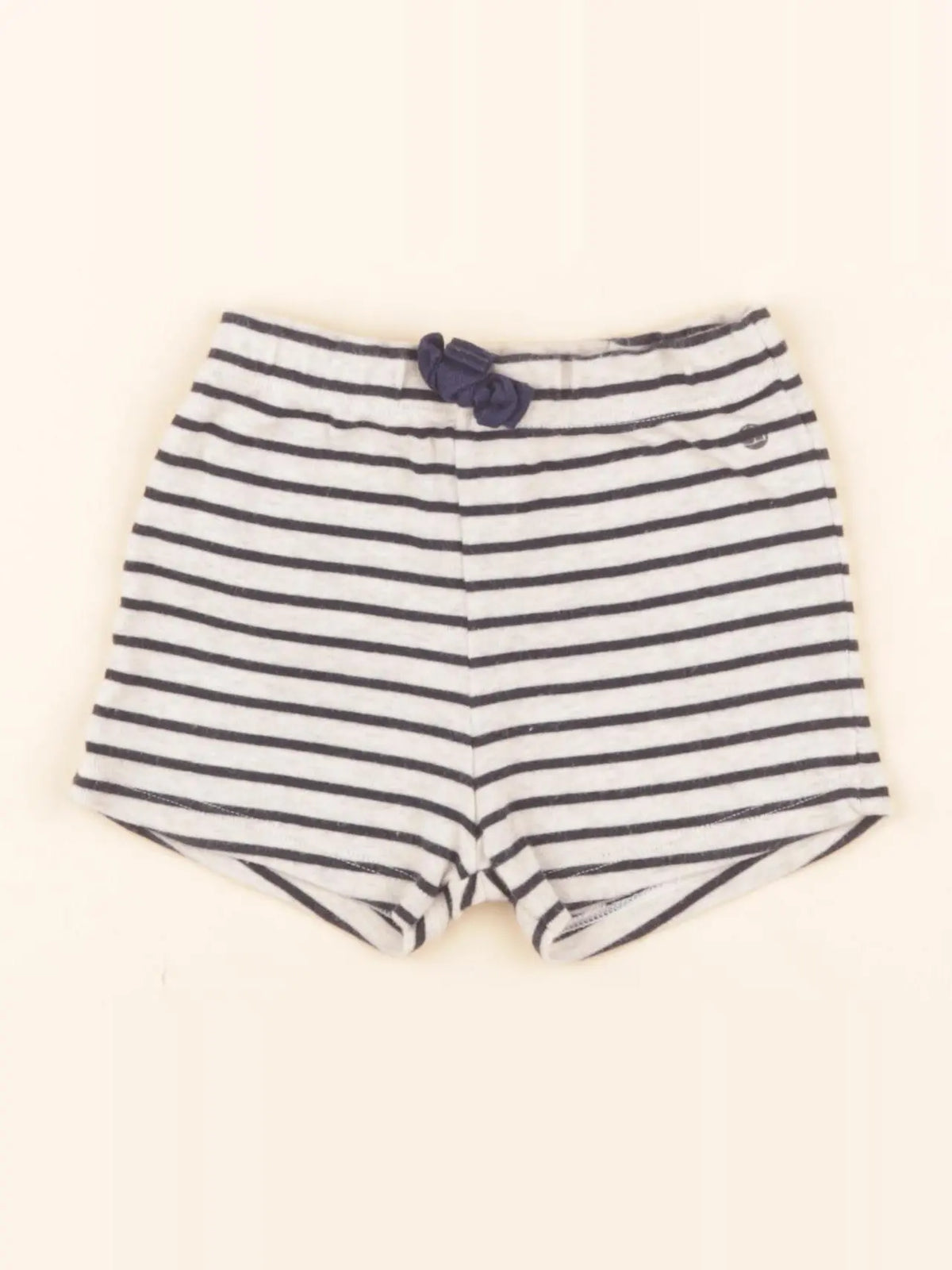 Short beige, bleu