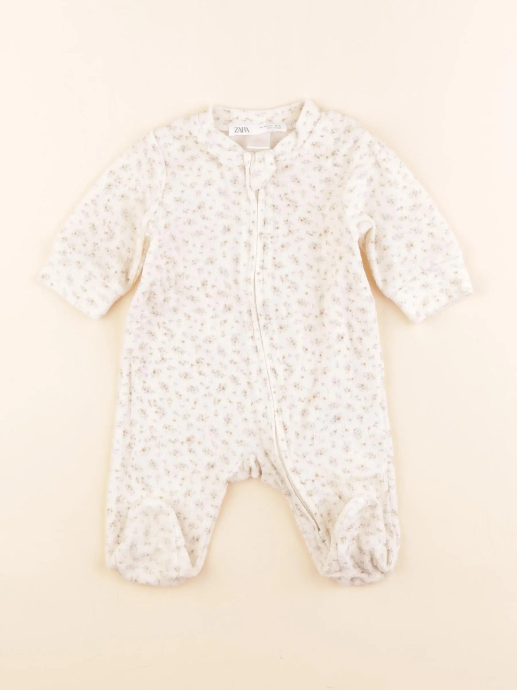 Zara - pyjama velours beige - 0/1 mois