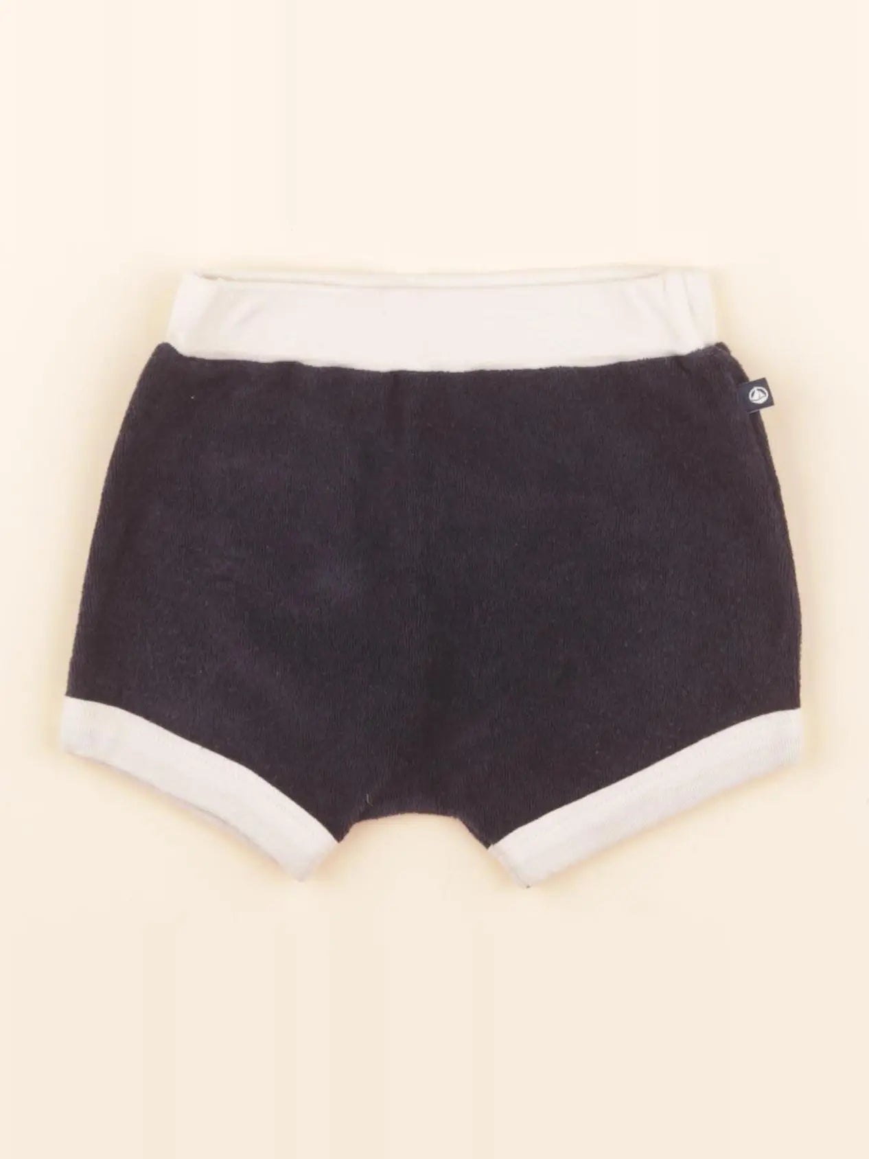 Short bleu