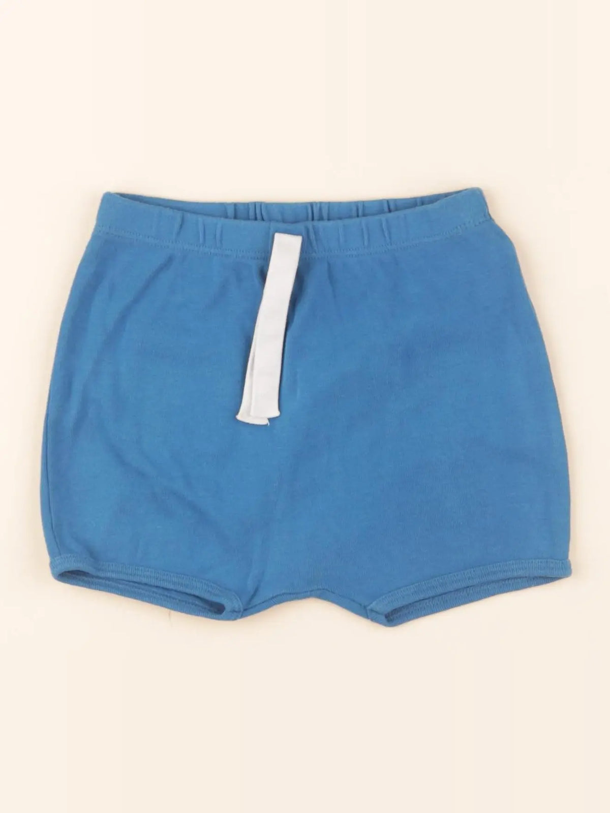 Short bleu
