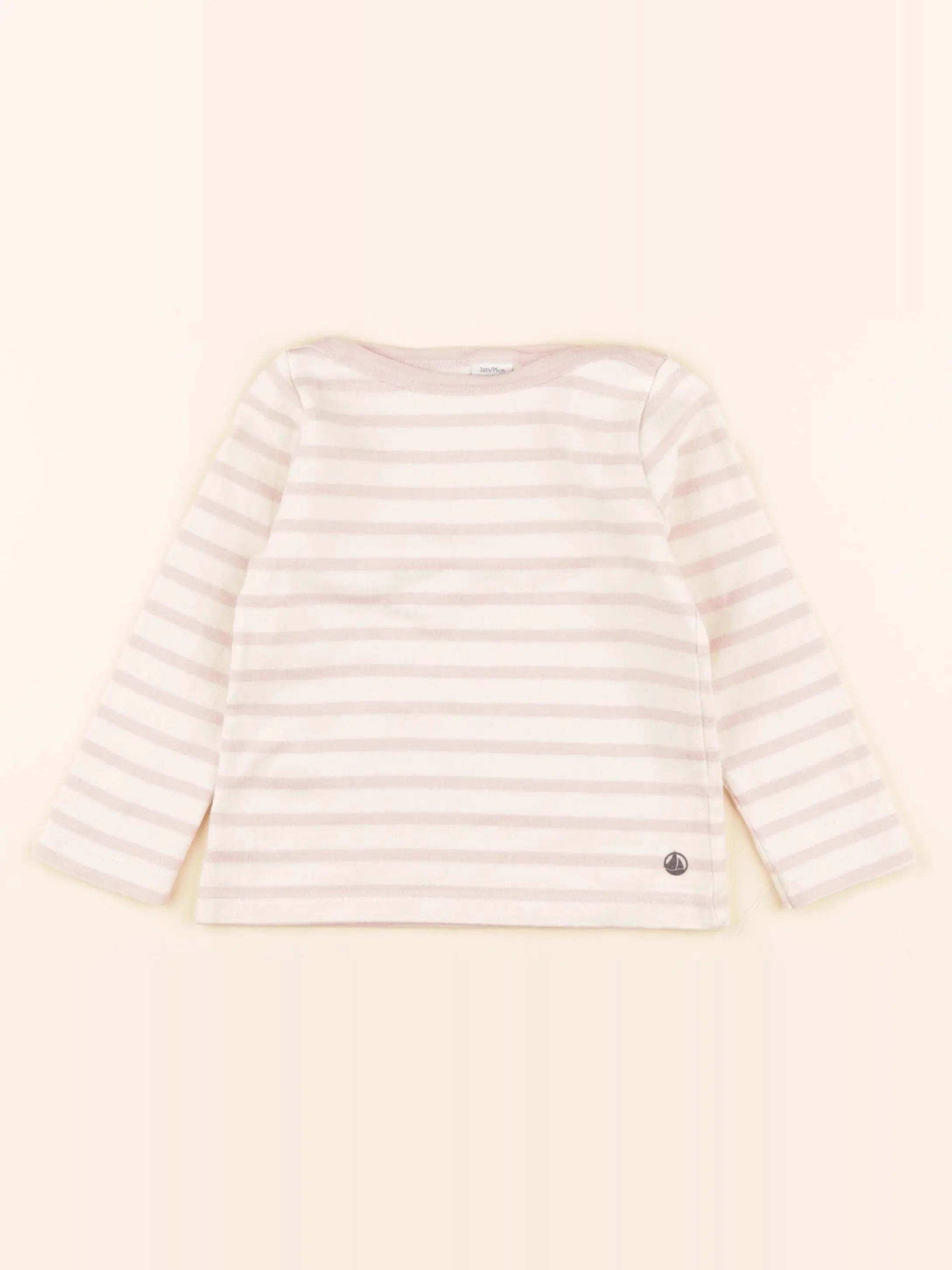 Pull rose, blanc