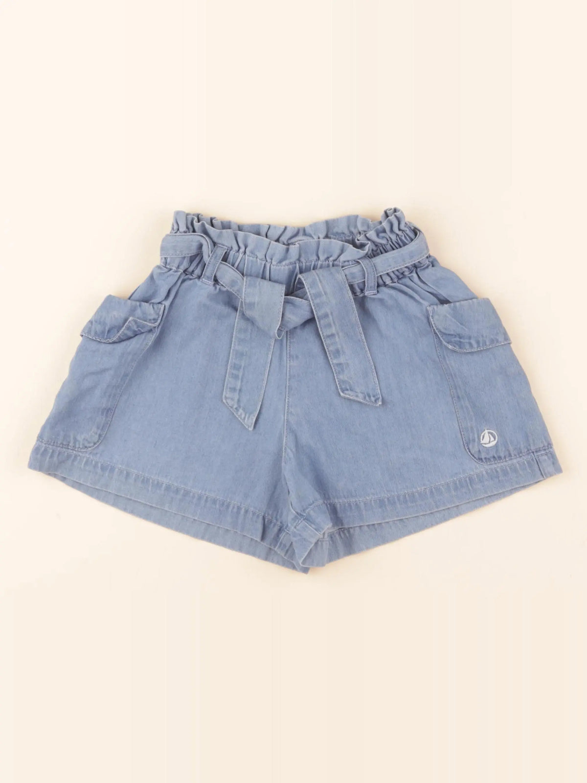 Short bleu
