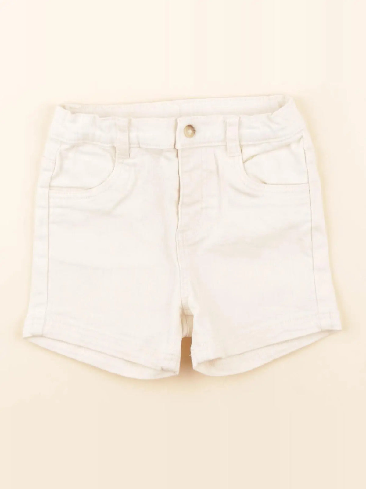 Short blanc