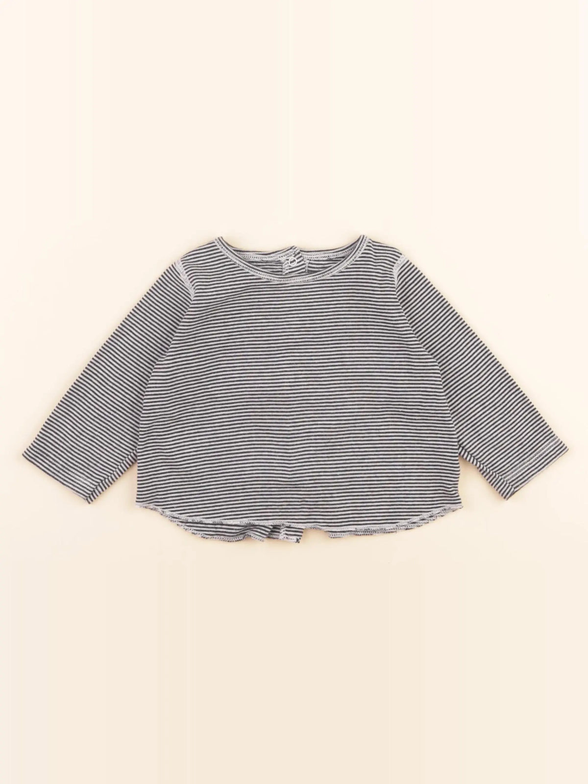 Tee-shirt blanc, bleu