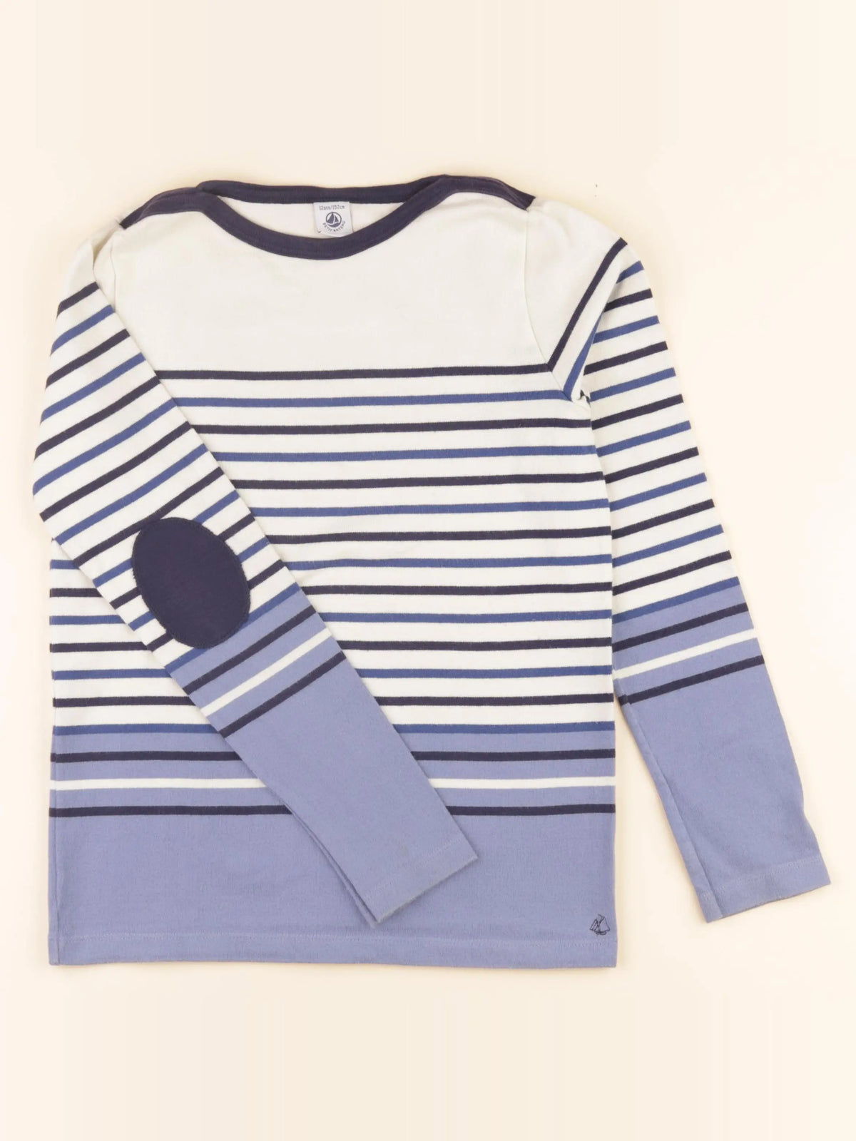 Tee-shirt bleu, beige