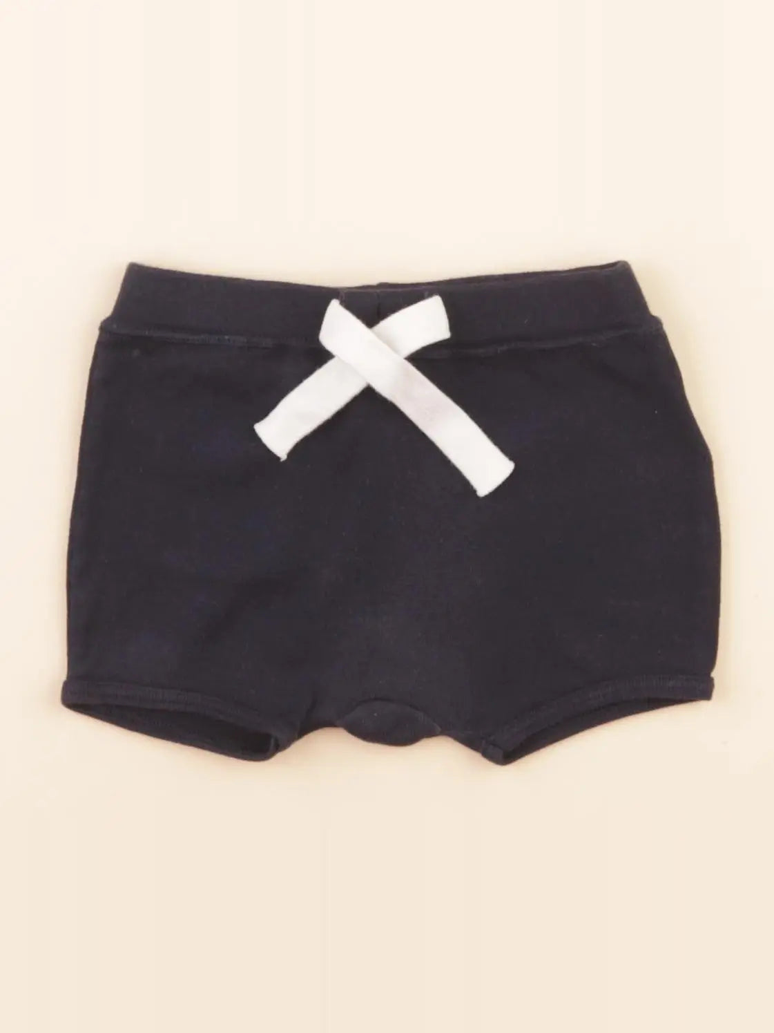 Short bleu