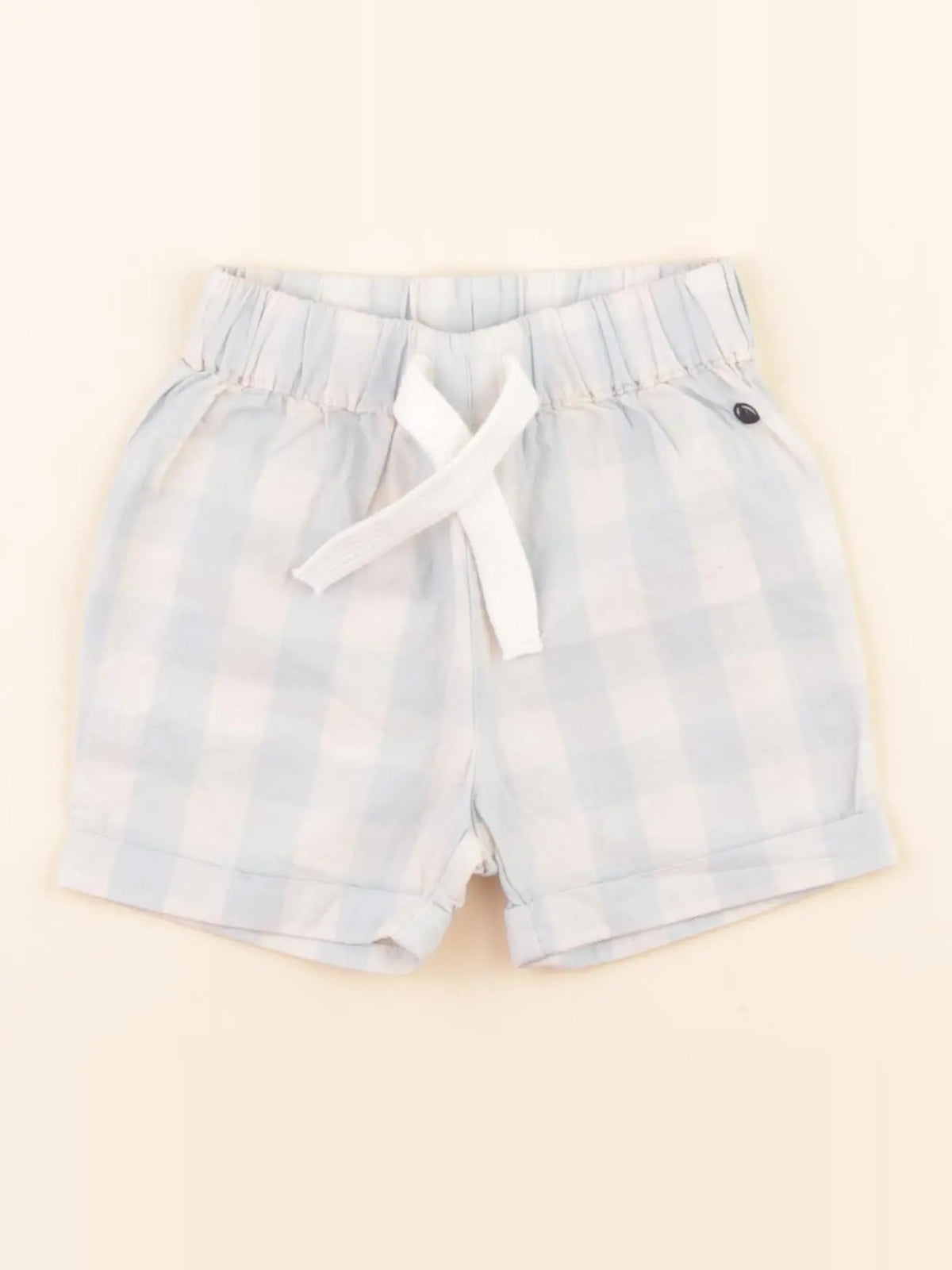 Short bleu, blanc