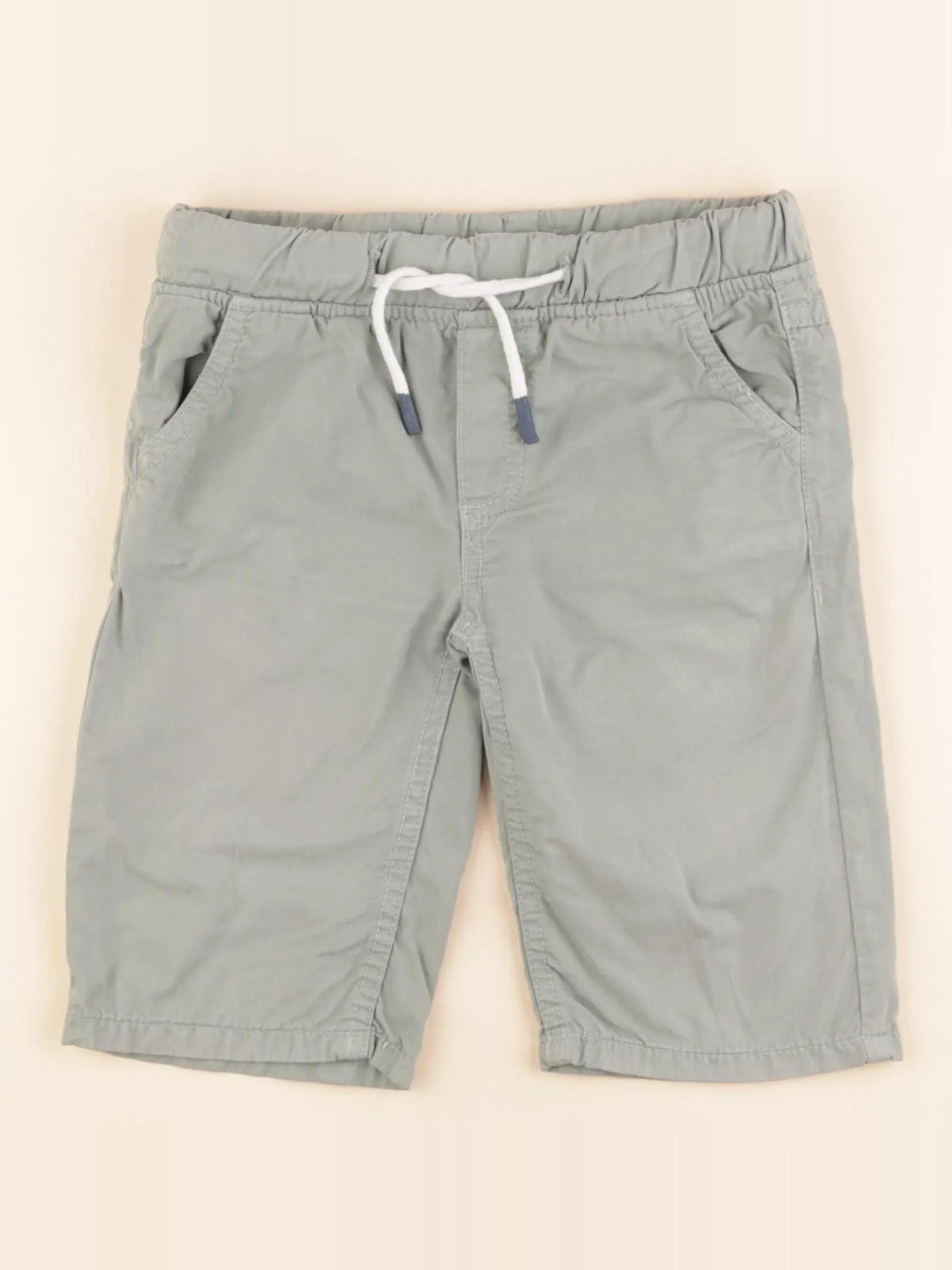 Vertbaudet - short vert - 6 ans