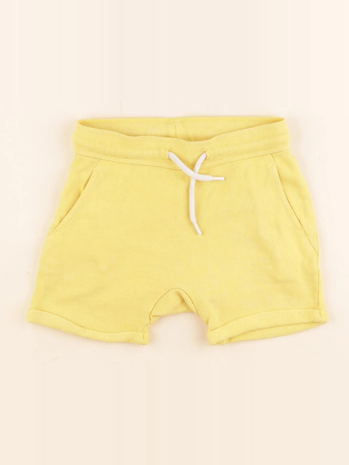 H&M - short jaune - 9/12 mois