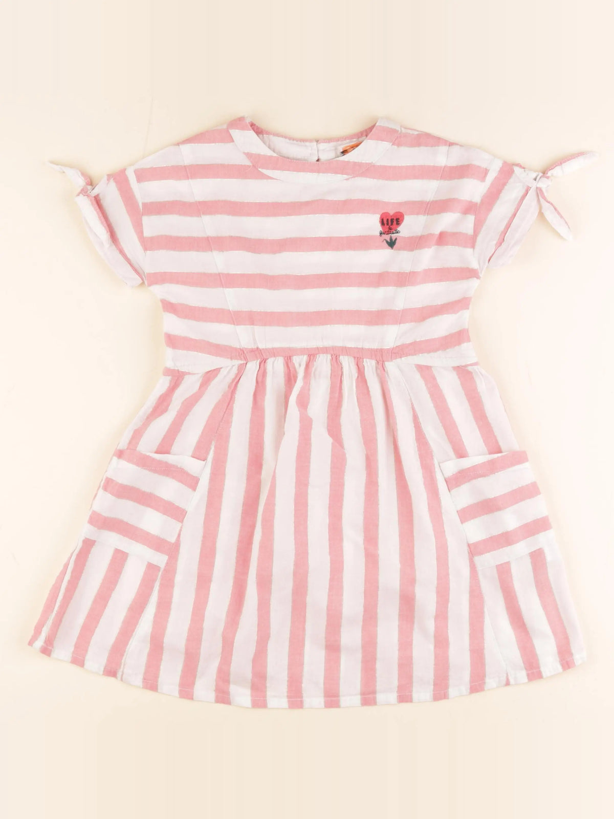 Tape à l'oeil - robe rose - 5 ans