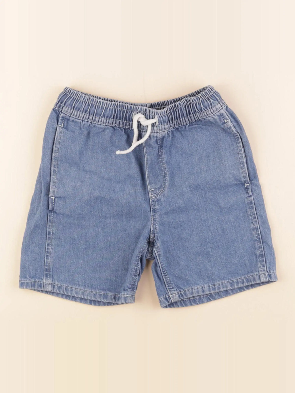 H&M - short bleu - 3/4 ans
