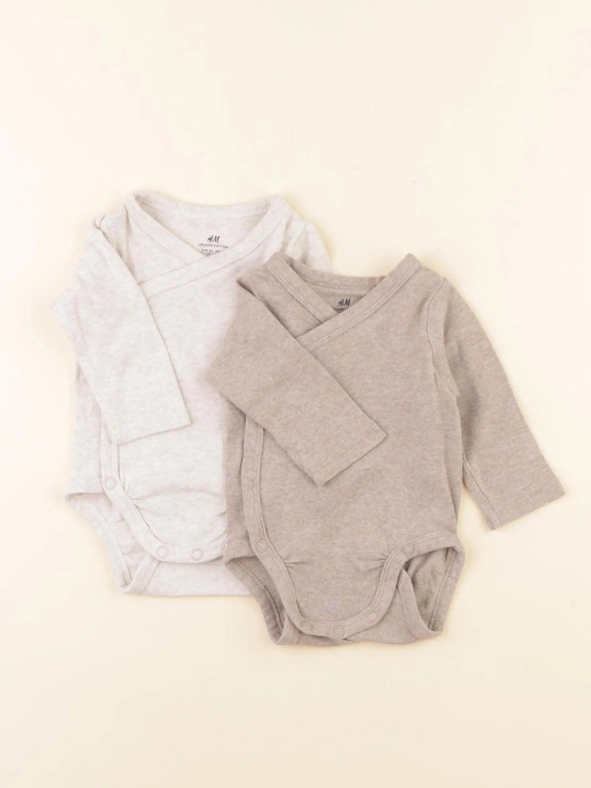 H&M - lot de 2 bodies en coton marron - 1/2 mois