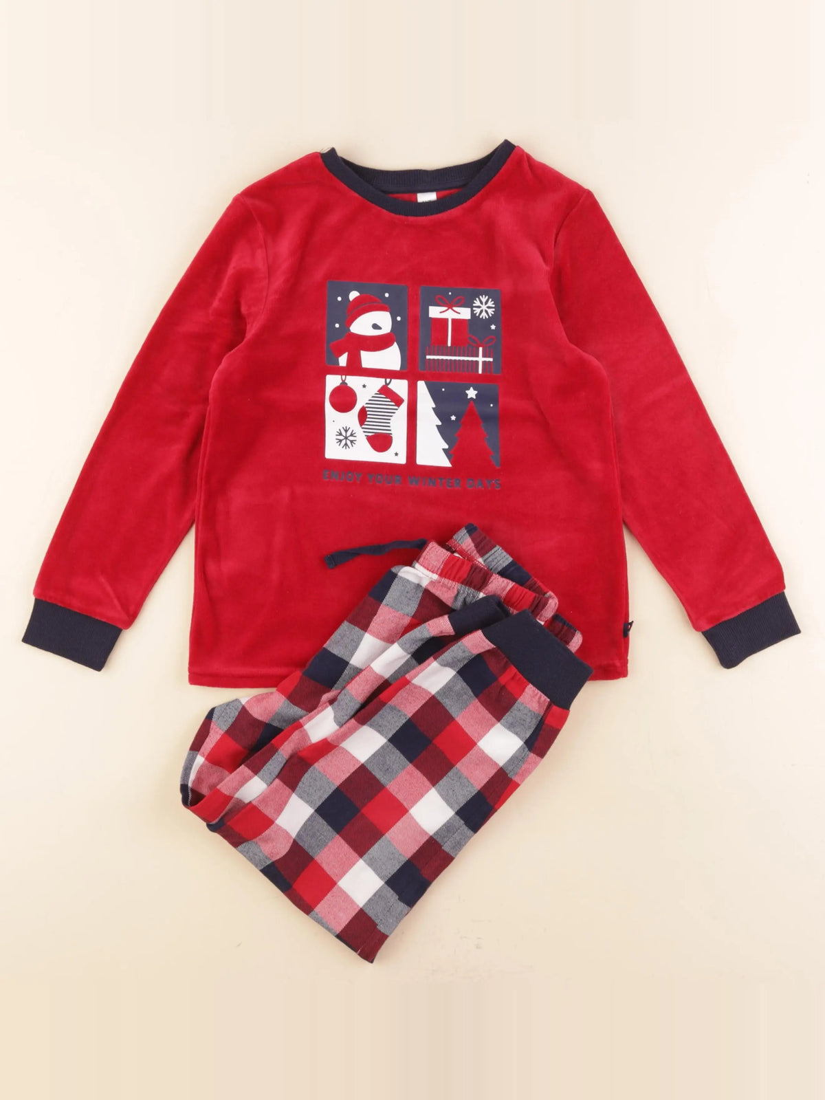 Vertbaudet - pyjama velours rouge - 6 ans