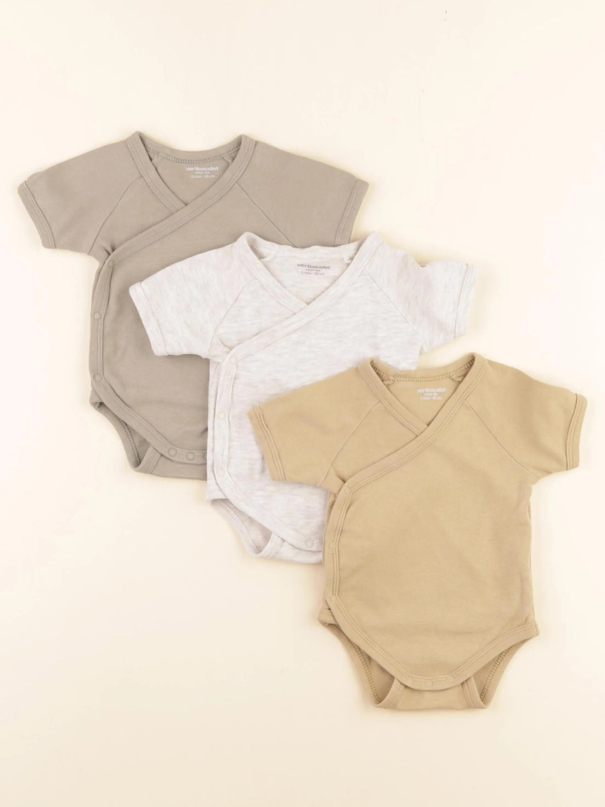 Vertbaudet - lot de 3 bodies en coton beige, vert, marron - 3 mois