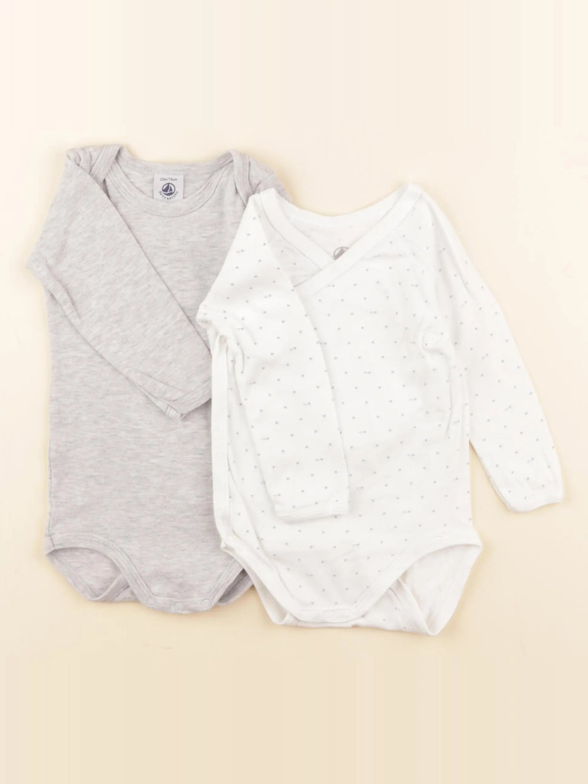 Petit Bateau - lot de 2 bodies en coton blanc, gris - 12 mois