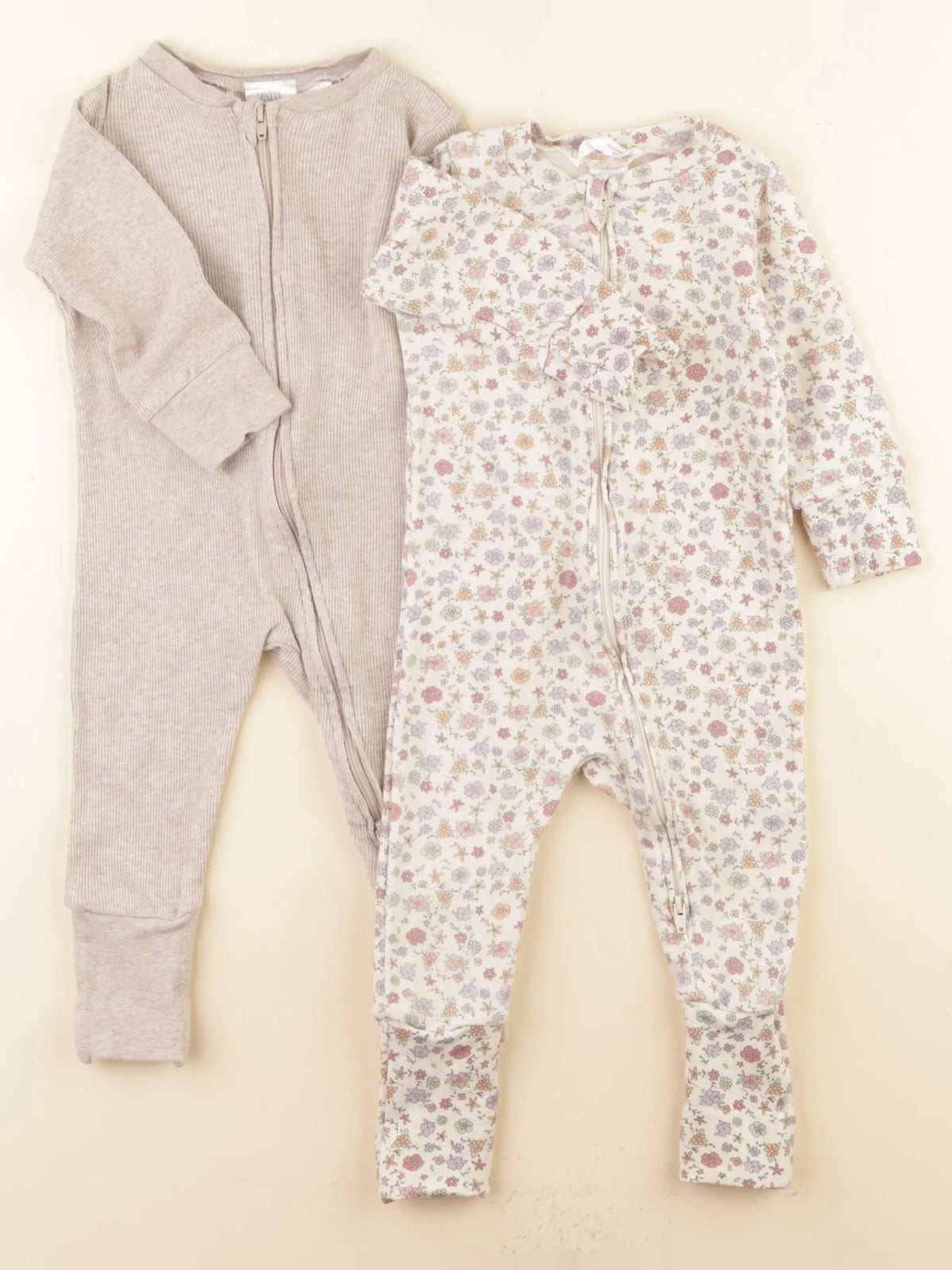 Zara - lot de 2 pyjamas coton beige - 6/9 mois