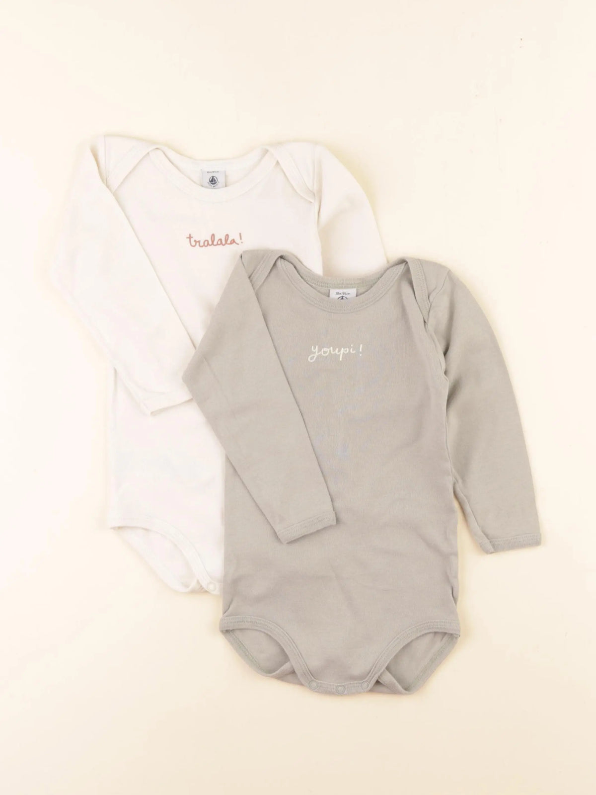 Petit Bateau - lot de 2 bodies en coton vert, beige - 18 mois