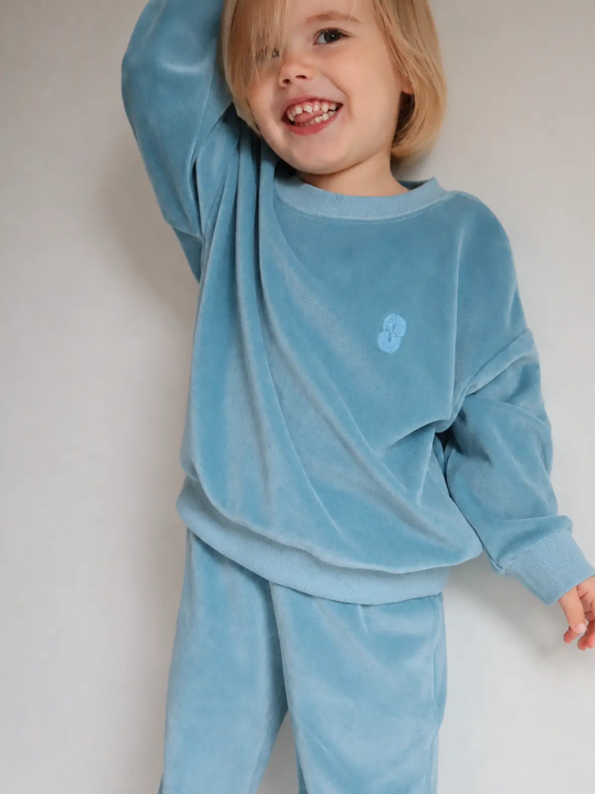 Le pyjama velours Bleu nuage