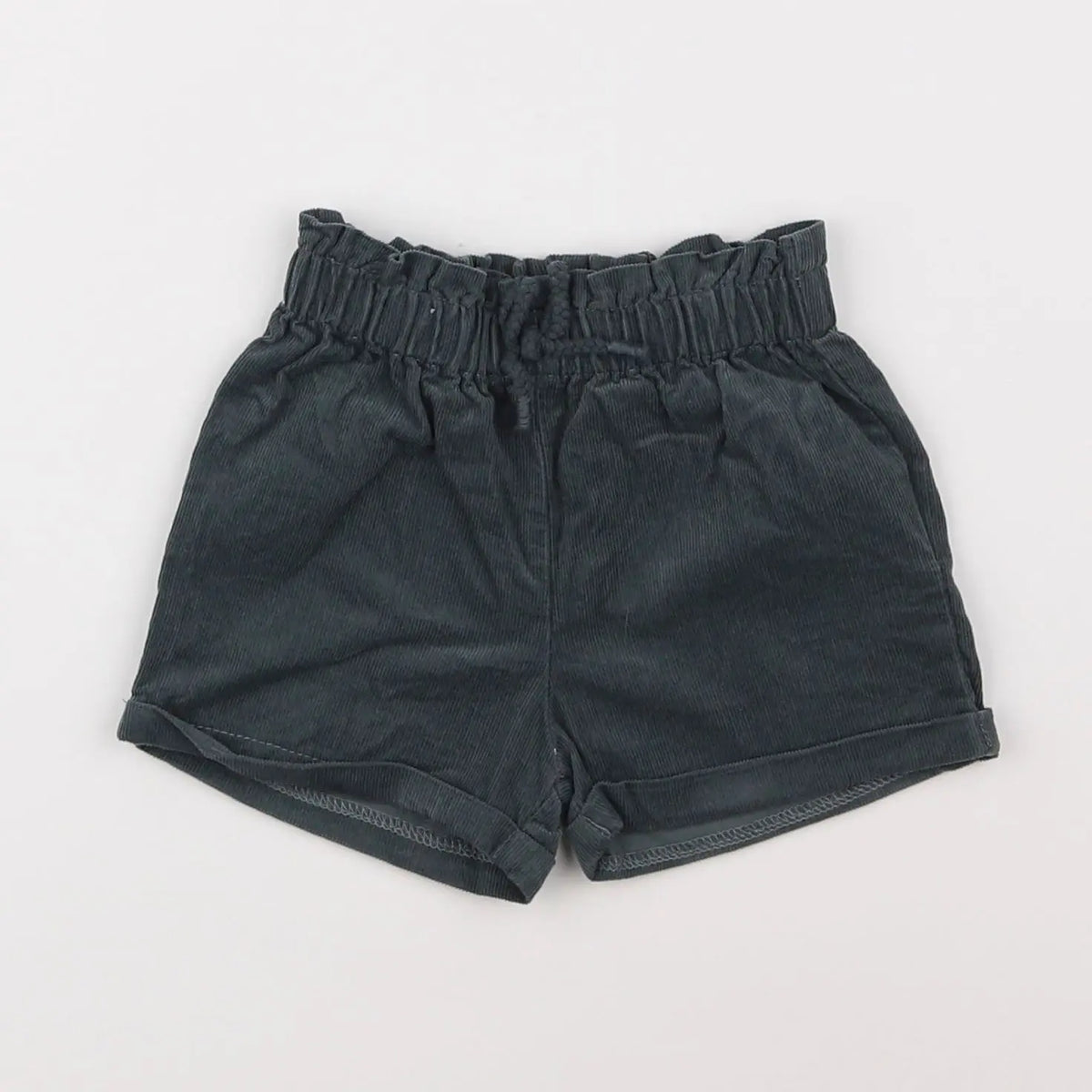 Vertbaudet - short vert - 6 mois