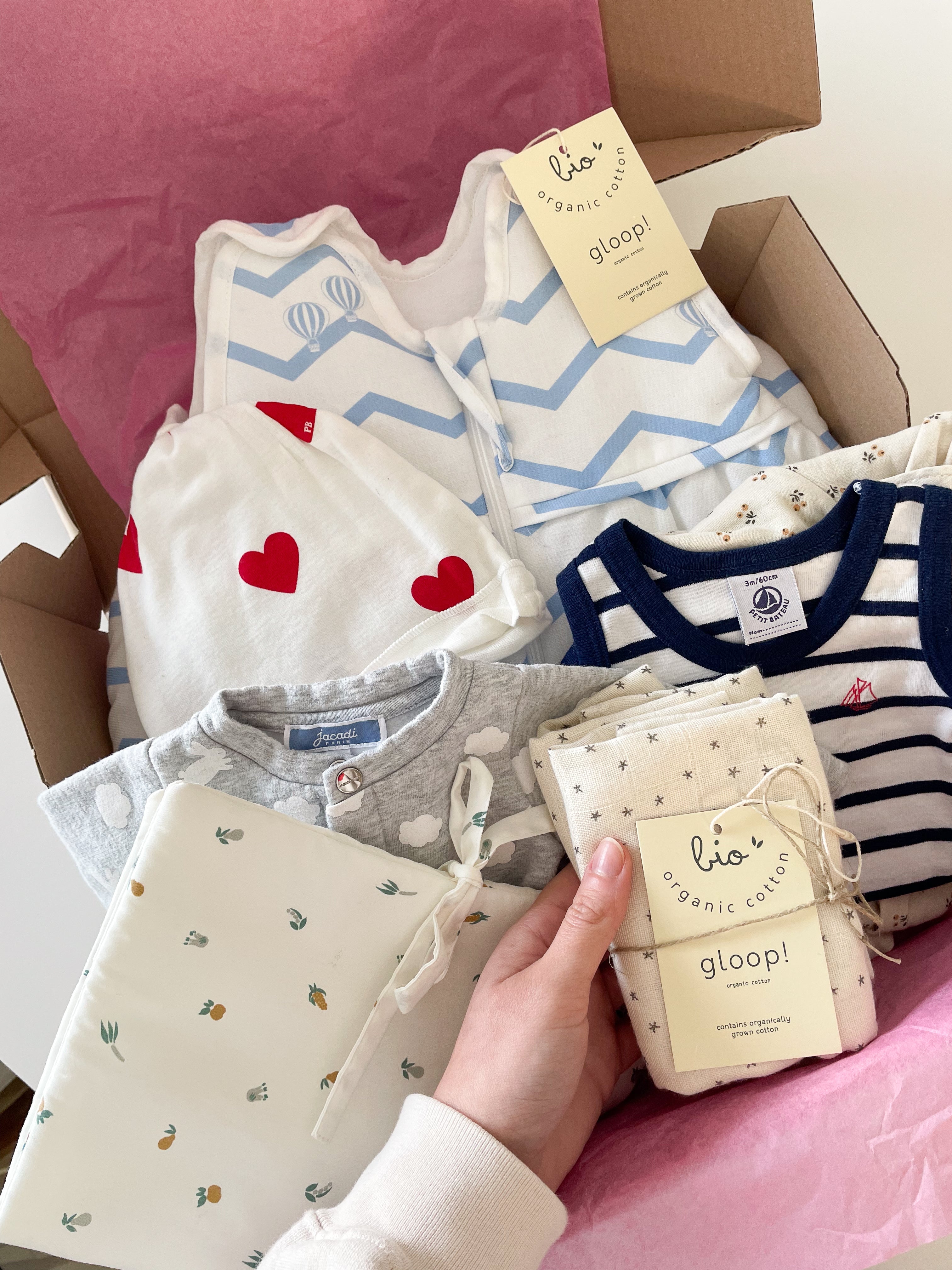 Valise de maternité : le guide essentiel pour une arrivée sereine